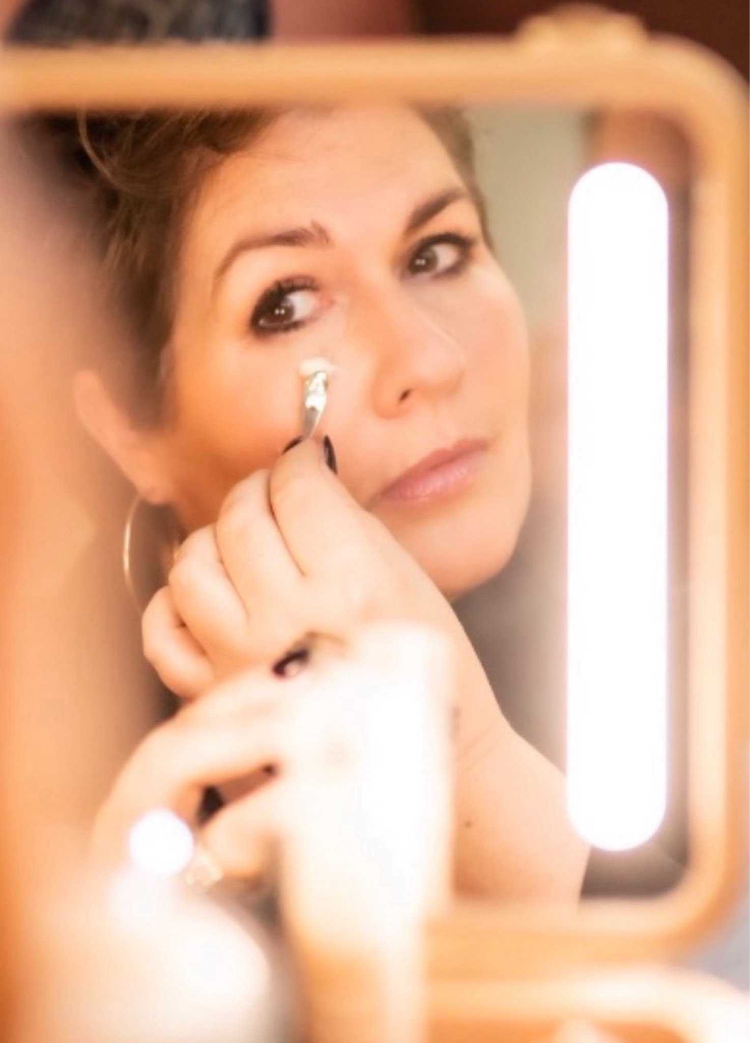 “Keeping my morning routine simple! Check my Like to Know It for all my must-have products! #MorningRoutine #Favorites”

#LTKbeauty #LTKtravel