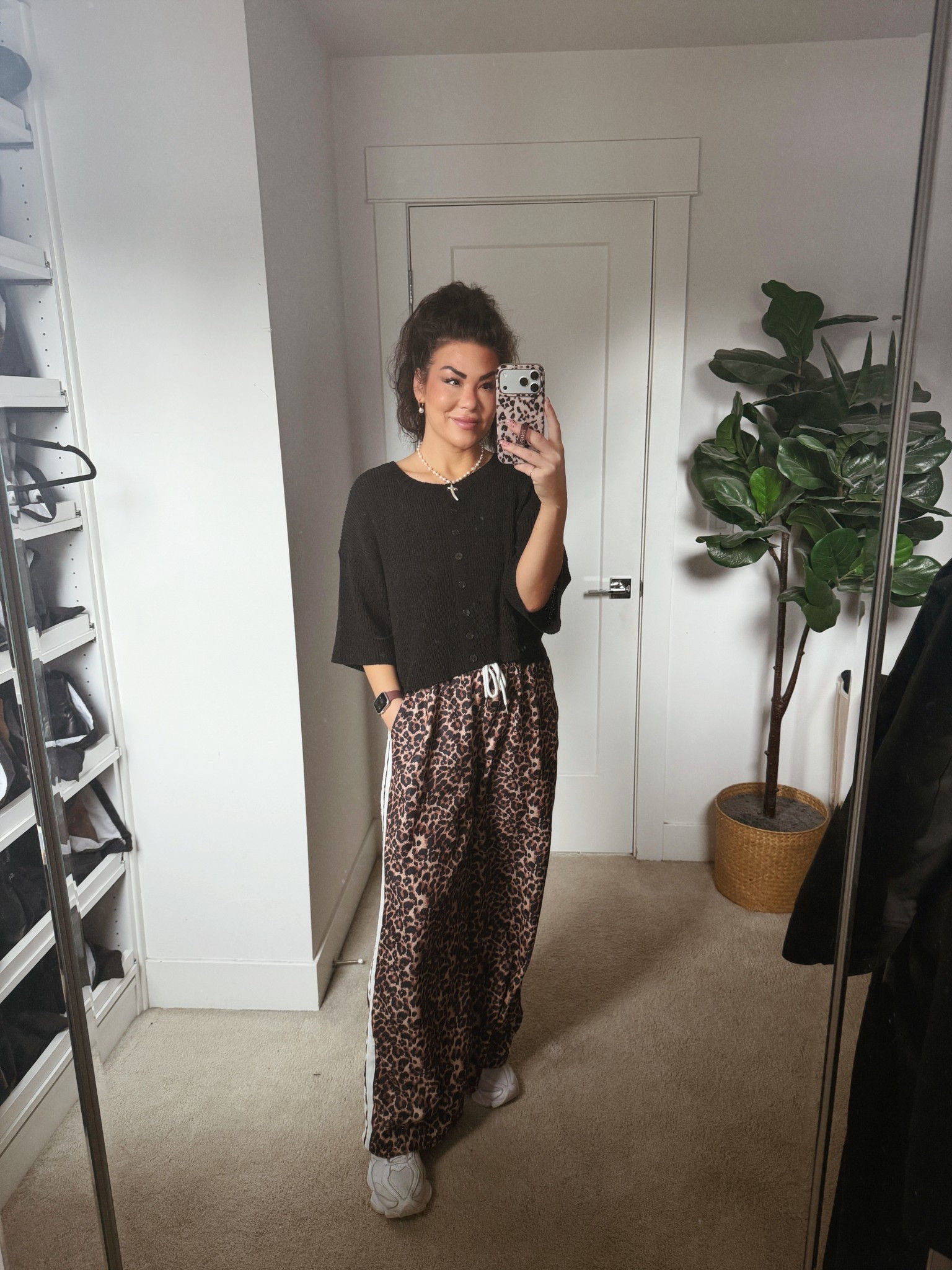 Easy everyday outfit 🤍 Purpose Boutique top, Amazon pants, New Balance sneakers, and my RAËLIV jewelry. Linking everything here.

#LTKSpringSale #LTKdayinmylife #LTKmorningroutine