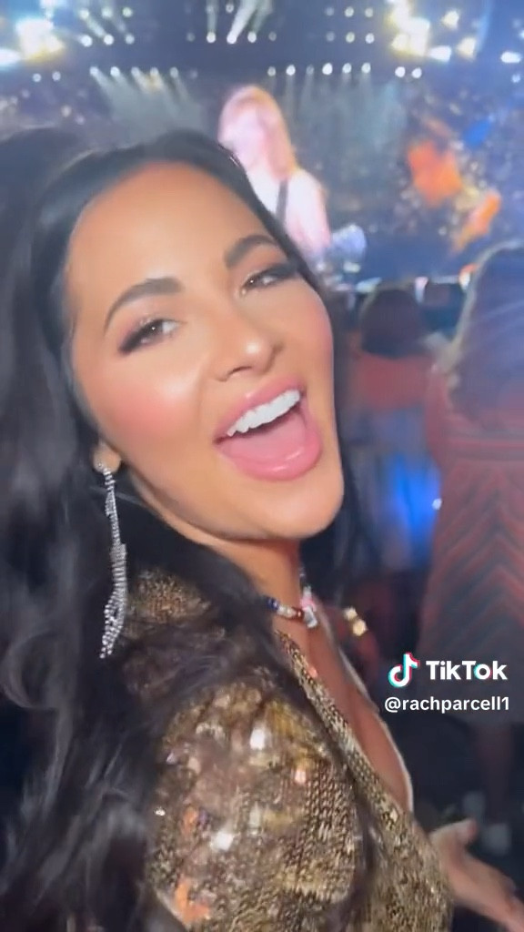 Lip combo for the Eras Tour! 💋💄