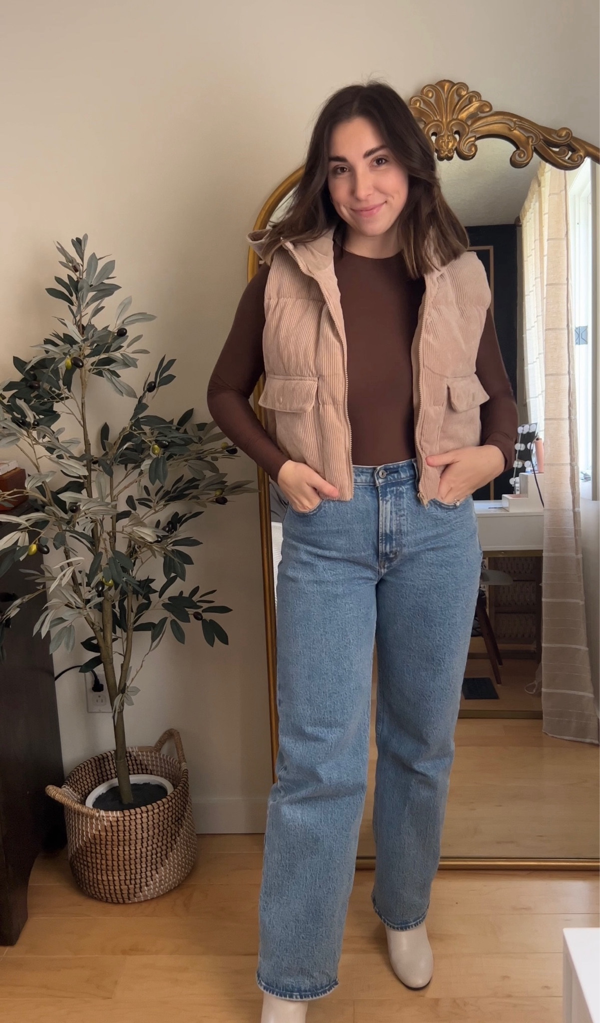 Winter outfit comfy cute

Amazon corduroy khaki vest
Abercrombie relaxed fit jeans
Abercrombie bodysuit
White booties

Follow my shop @lexiechilders on the @shop.LTK app to shop this post and get my exclusive app-only content!

#liketkit #LTKfindsunder100 #LTKstyletip #LTKSeasonal
@shop.ltk
https://liketk.it/4tnp9

#LTKstyletip #LTKSeasonal #LTKfindsunder100