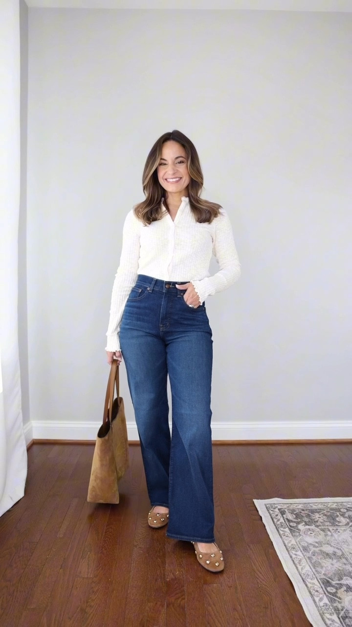 Fall staples from @madewell 20% off now through 9/8 when you shop through the LTK app! 

Sizing:

Perfect Vintage Wide-Leg Jeans: Petite 24 in pipestone wash | 10.5” rise in petite | 28” inseam in petite | true to size | stretch denim
Lettuce Hem Cardigan: XXS
Greta Ballet Flats: TTS
Gold earrings are from Quince 

#ad #madewellpartner #madewell


#LTKxMadewell #LTKSaleAlert #LTKPetite