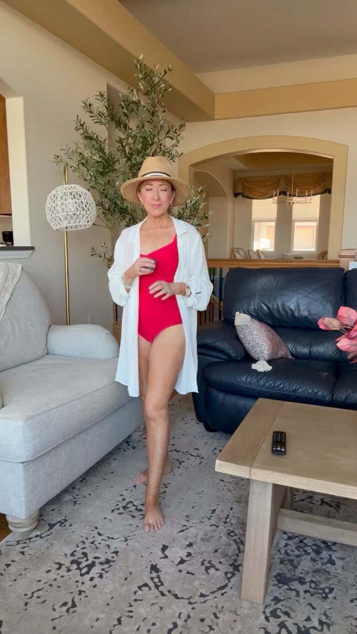 The ruching is placed perfectly❤️

#LTKOver40 #LTKSwim #LTKPetite