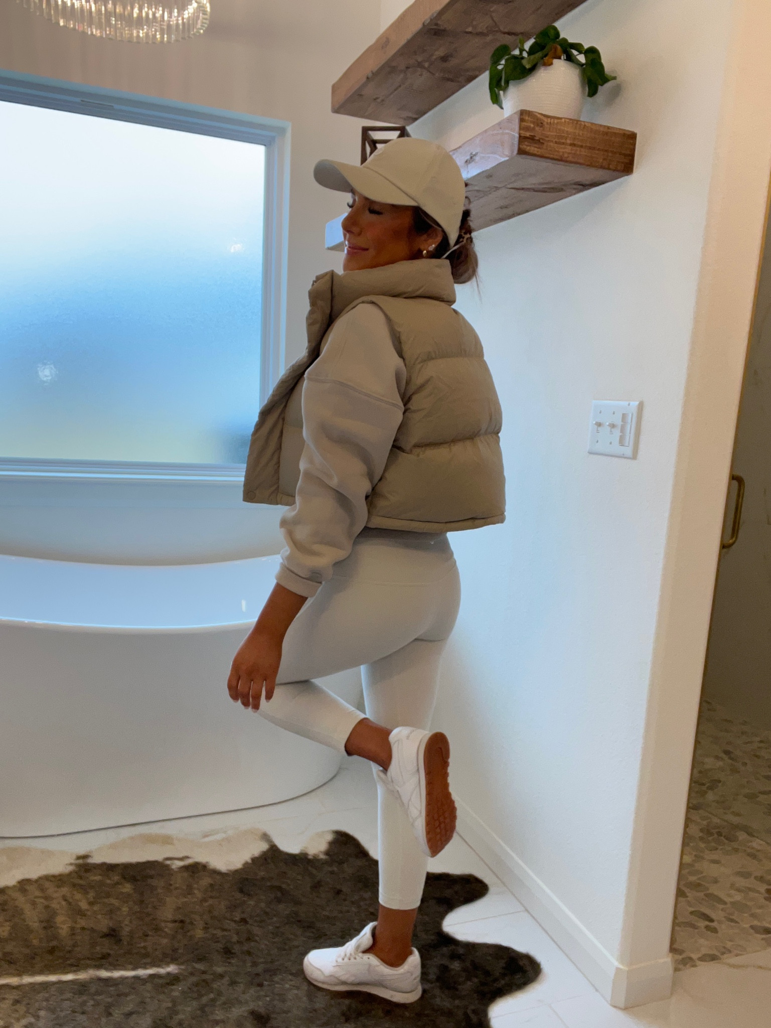 Love this cute fit today 💕

#LTKstyletip #LTKSeasonal #LTKHoliday