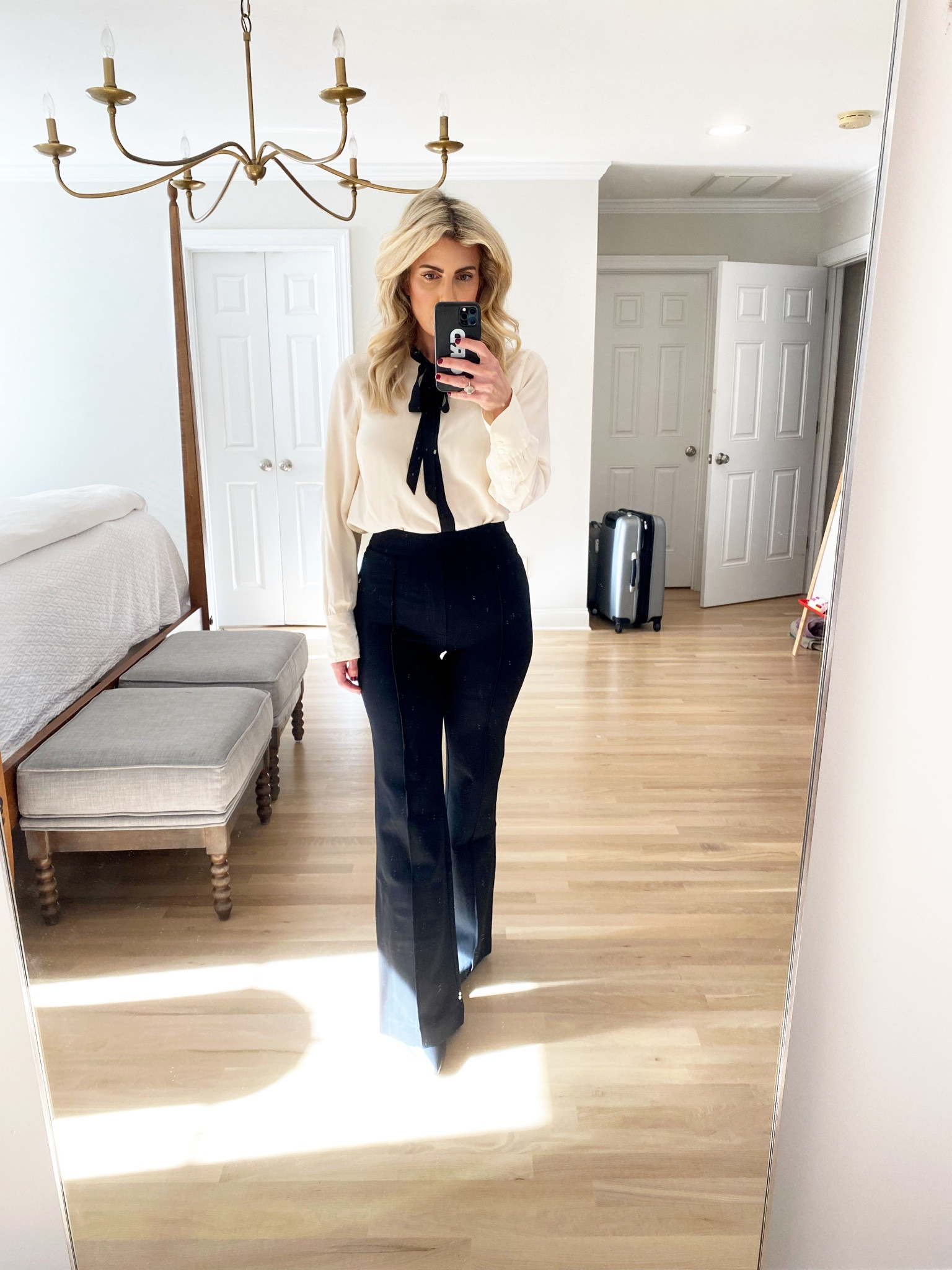 The best black pants for work or holidays! Run true to size..wearing small regular.