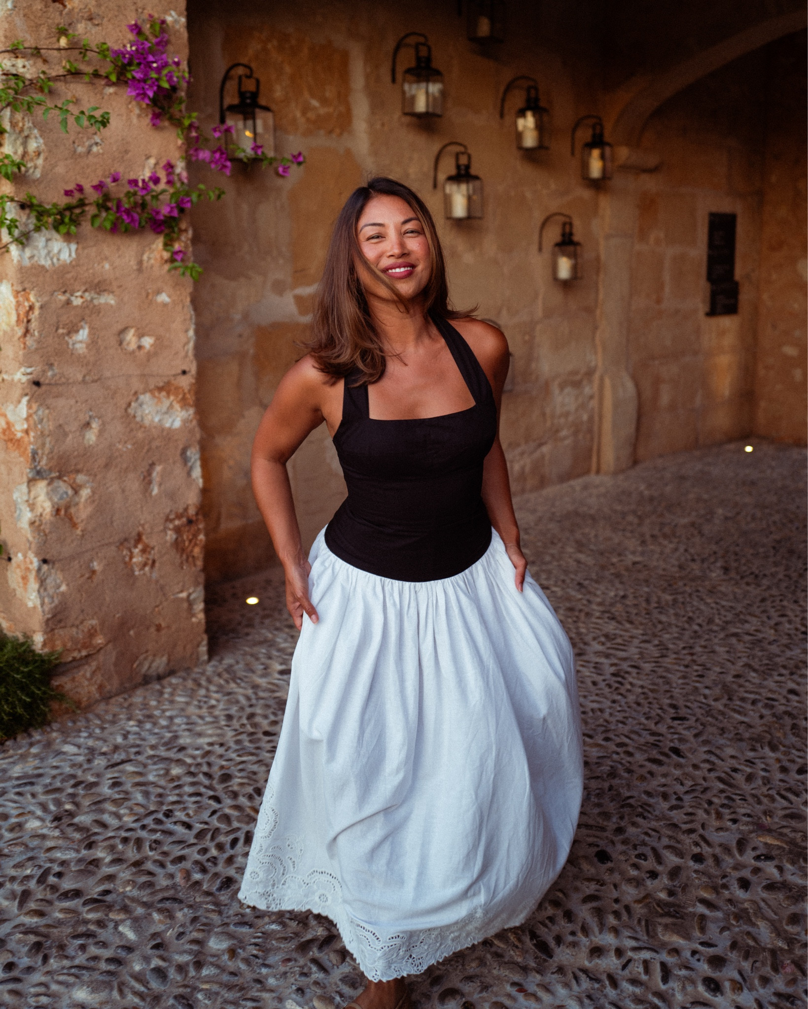 I die for this dress’s neckline and built in POCKETS!!! 