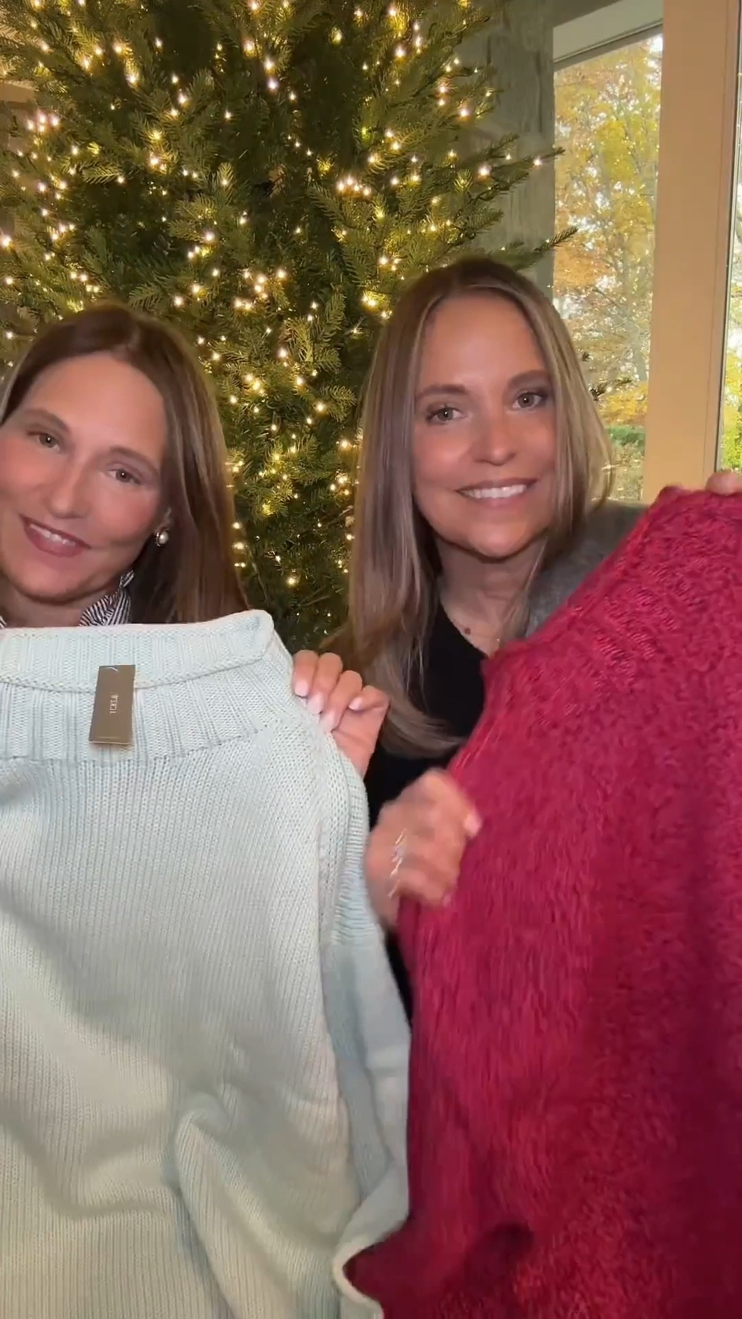 A great gift to give this holiday season is the J.Crew rollneck sweater. Pairs perfectly with jeans or trousers and is going to be a staple during the winter months! We’ve tagged a few other of our favorites from J.Crew below! 

#LTKSeasonal #LTKMidsize #LTKHoliday