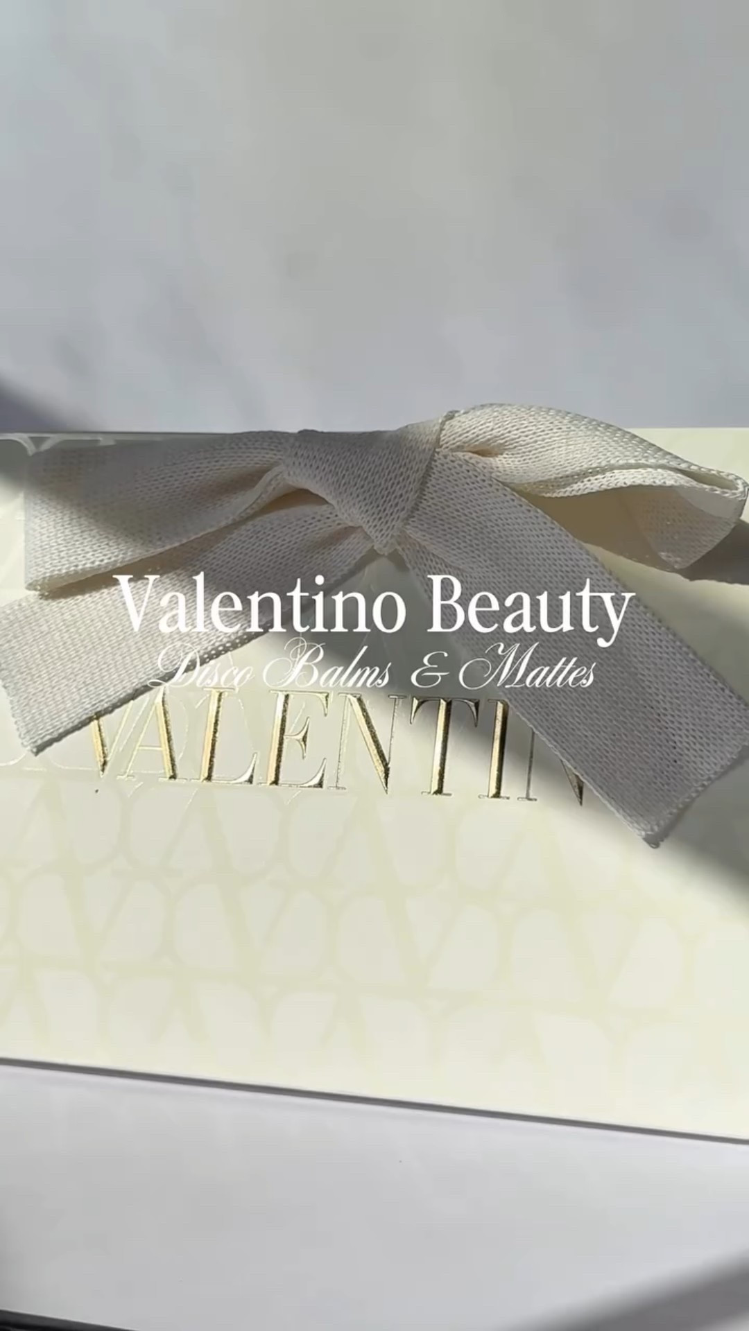 Trying the new Valentino lips and they feel so good. The balm gives a natural flush and is vvv hydrating + it’s PH reactive (obsessed). The matte still feels buttery soft, but with more color. Very into both 😍

@Valentino.Beauty @Sephora
#SpikeValentinoDiscoBalm #SpikeValentino #GiftedByValentinoBeauty