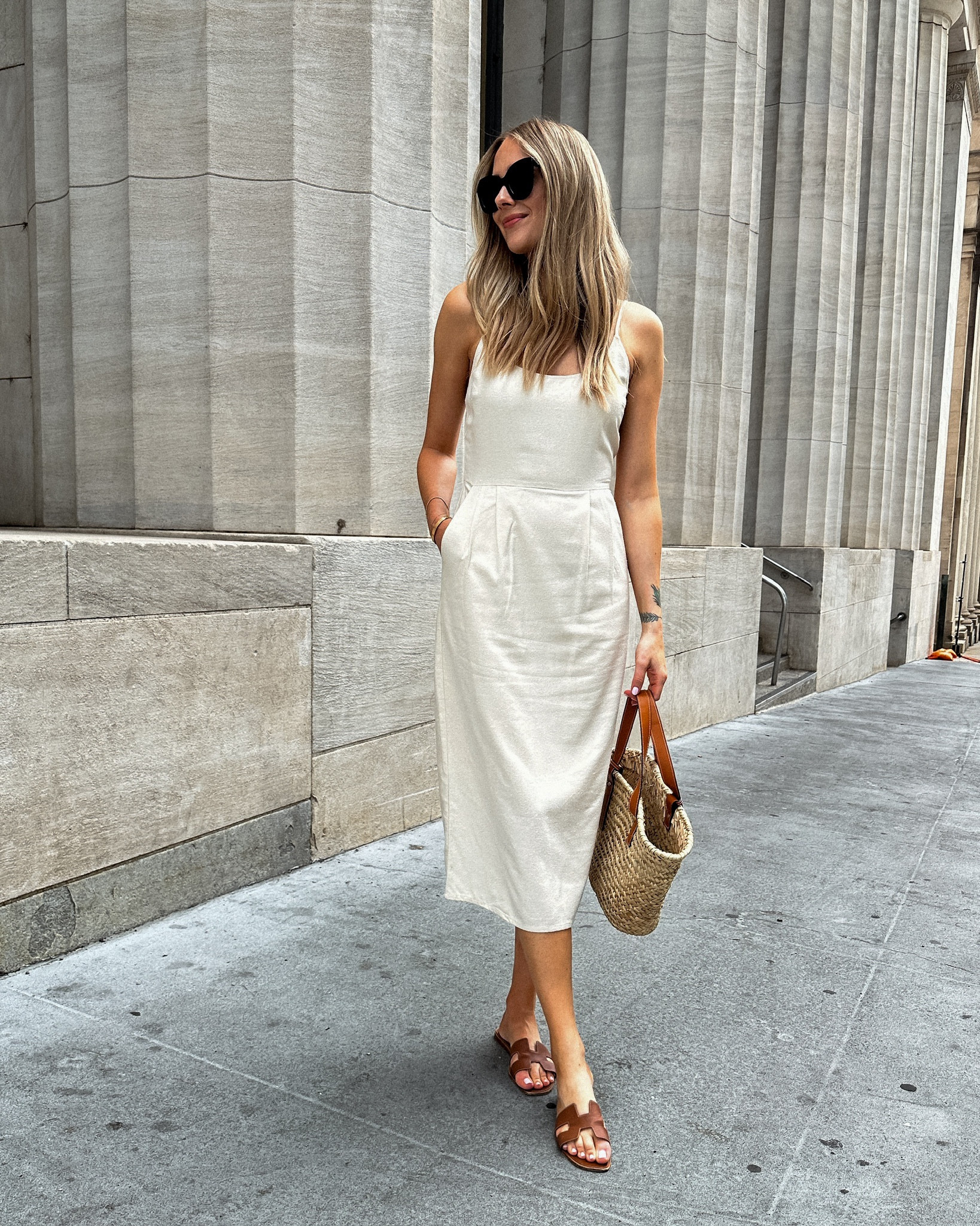 Fashion Jackson wearing summer dress 20% off. Fits true to size! Jenni Kayne summer dresses 

#LTKOver40 #LTKSummerSales #LTKSaleAlert