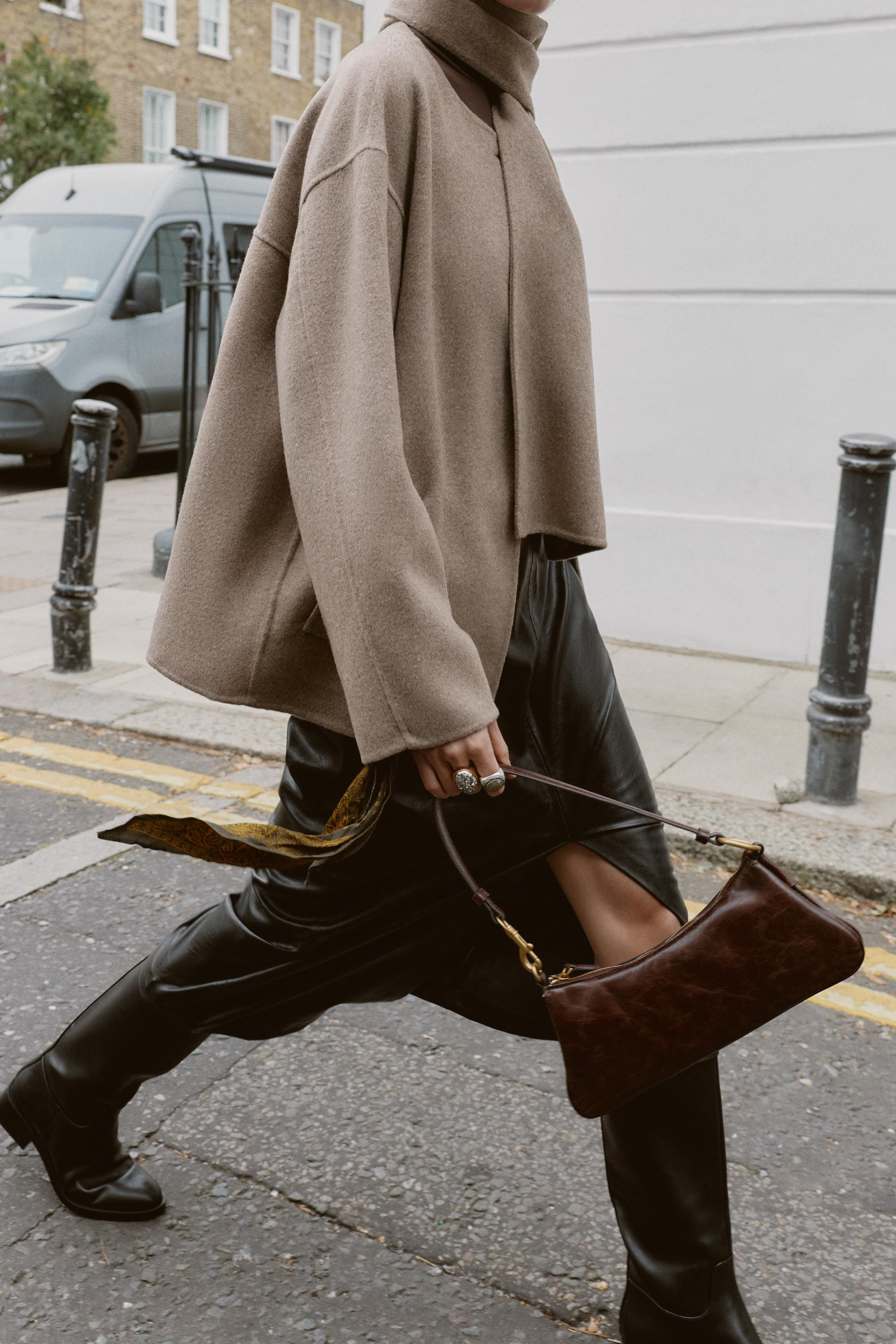 WOOL BLEND SHORT COAT WITH SCARF | Zara US