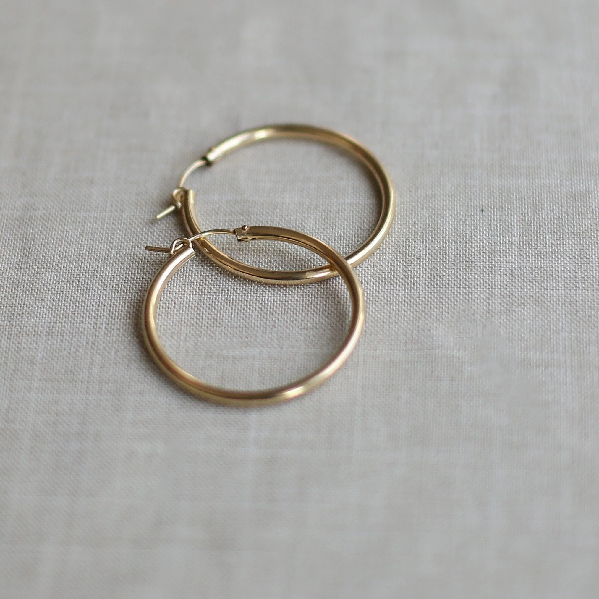 Kali Hoops | TrendingAbove