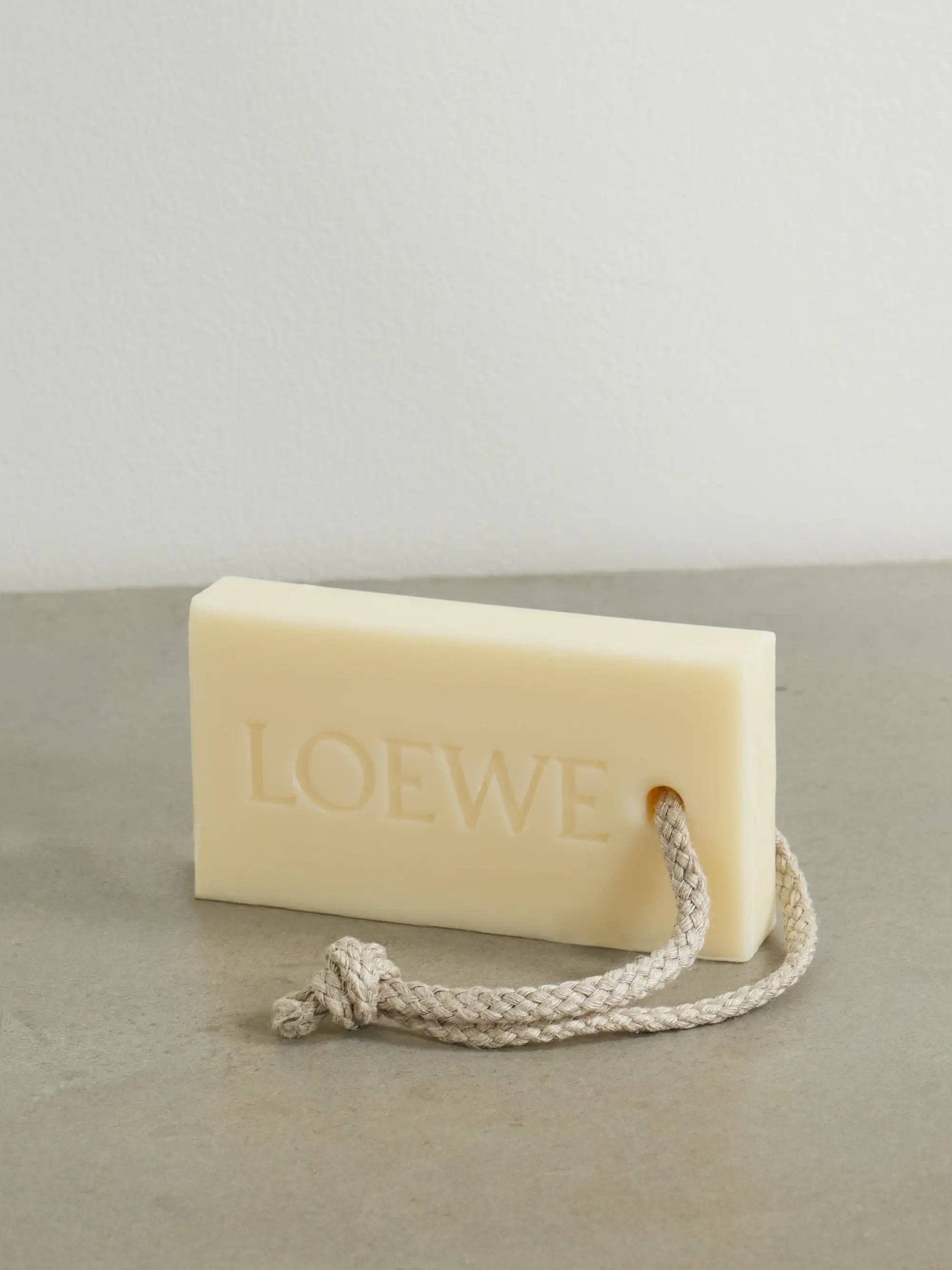Bar Soap - Oregano, 290g | NET-A-PORTER (US)