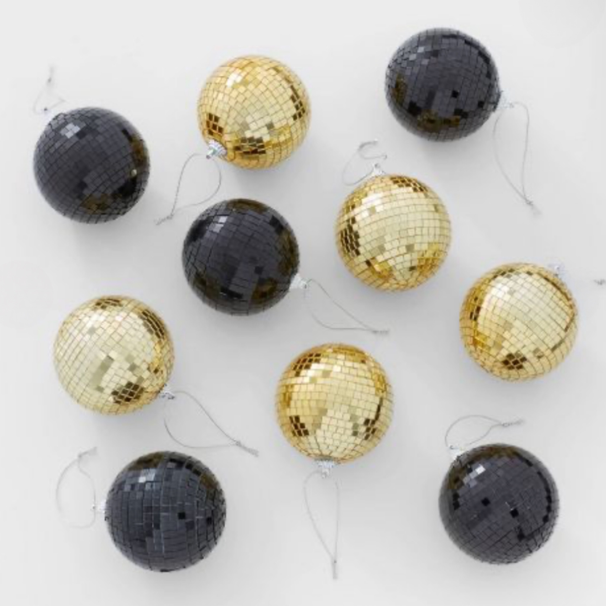 Mirrored Christmas
Tree Ornaments - Set of 12
Wonder-shop™ 
Black/Gold
🖤
Black disco ball ornaments, Gold disco ball ornaments ✨

#LTKHolidaySale #LTKhome #LTKHoliday