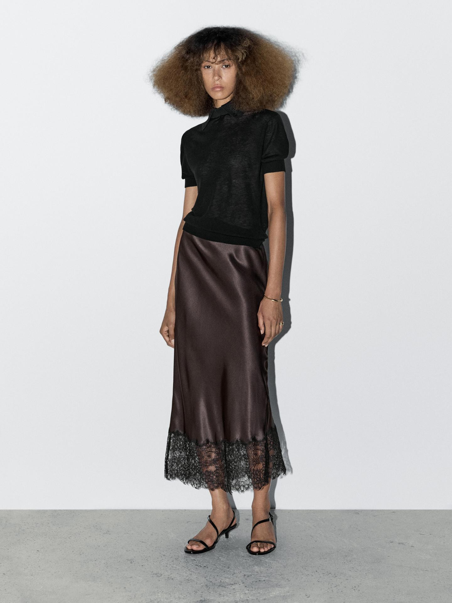 Satin lace-trimmed midi skirt - STUDIO | Massimo Dutti UK