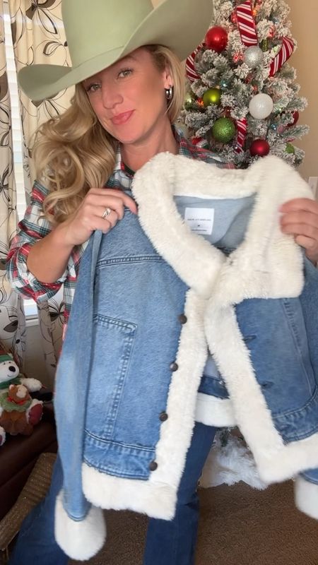 Christmas Western Outfit from Walmart
Denim fur coat


#LTKHoliday #LTKfindsunder50 #LTKSeasonal