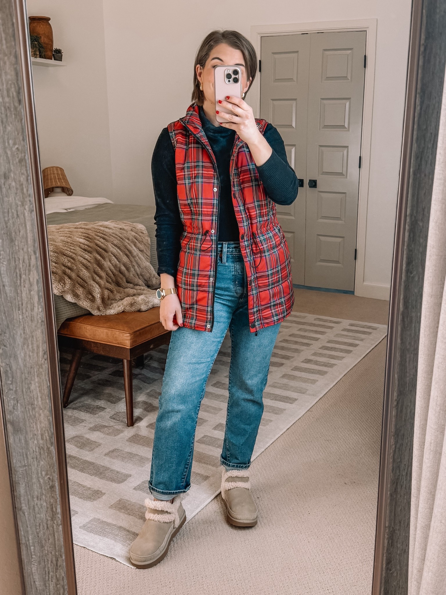 My outfit for another Dr follow up! My mini Uggs are still on major sale! 

#LTKHoliday #LTKootd