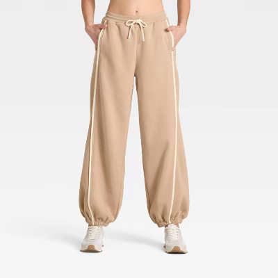 Women's Barrel Leg Fleece Jogger Sweatpants - JoyLab™ Taupe/Cream XL | Target