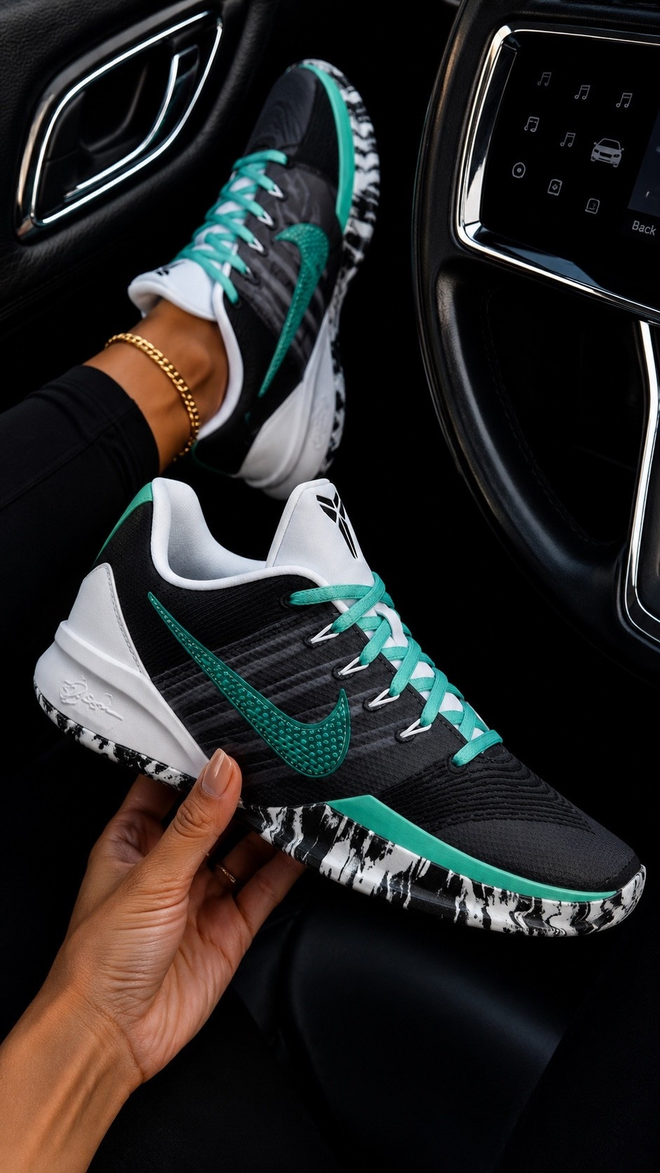 🔥🏀 Nike just dropped the Sabrina 3s and WOW… this colorway is GORGEOUS! 😍✨

They’re lightweight, crazy comfortable, and the reviews speak for themselves! Whether you’re on the basketball court or just running errands, these are one of those shoes your feet will thank you for. 🙌👟

The colors are EVERYTHING and I have a feeling these won’t stay in stock long! 💨

👇 Comment SABRINA and I’ll send you the link! 🔗💖

#LTKdayinmylife #LTKselfcare #LTKmomlife
