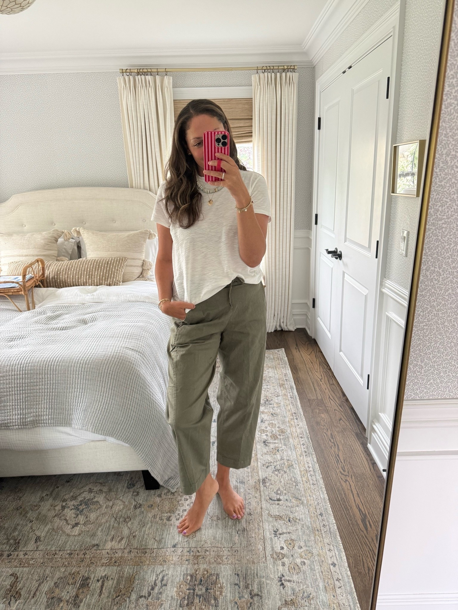 Something about a great pair of olive green pants makes them so versatile! Cute for spring/summer but also so perfect for fall. Li king a few favorite styles that will take you through the seasons! Paired with my favorite cozy tee!

#LTKootd #LTKdayinmylife #LTKSeasonal