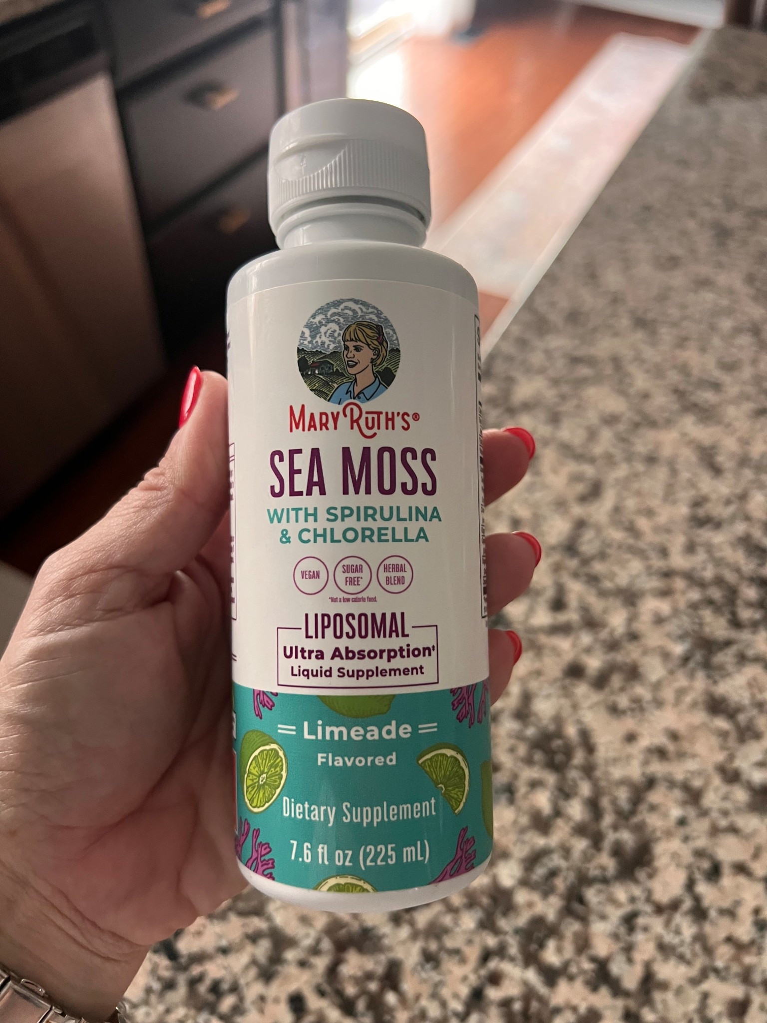 Sea Moss: Known for supporting thyroid health, providing essential vitamins/minerals, and aiding skin hydration.
Spirulina: Blue-green algae high in protein, iron, and nutrients that improve energy and lower cholesterol.
Chlorella: Green algae used for detoxifying heavy metals and supporting immune function.

#LTKselfcare #LTKmorningroutine #LTKmomlife