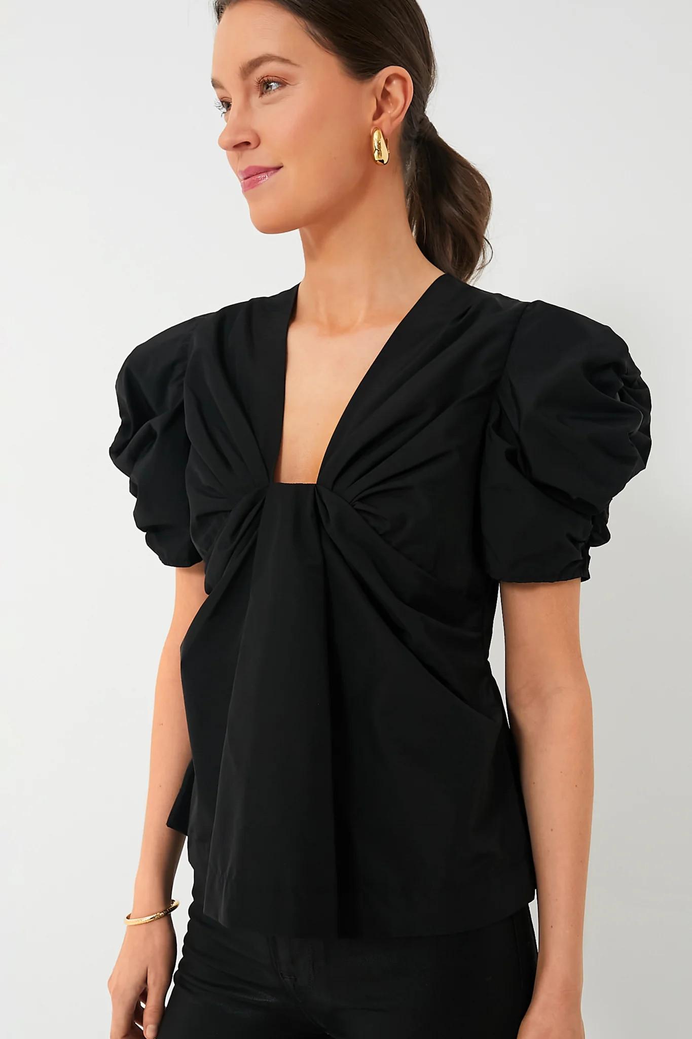 Black Aubrey Blouse | Tuckernuck (US)