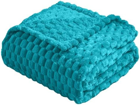 Vessia Flannel Fleece Throw Blanket(50x70 inch), 3D Jacquard Teal Fuzzy and Warm Blanket for Couc... | Amazon (US)