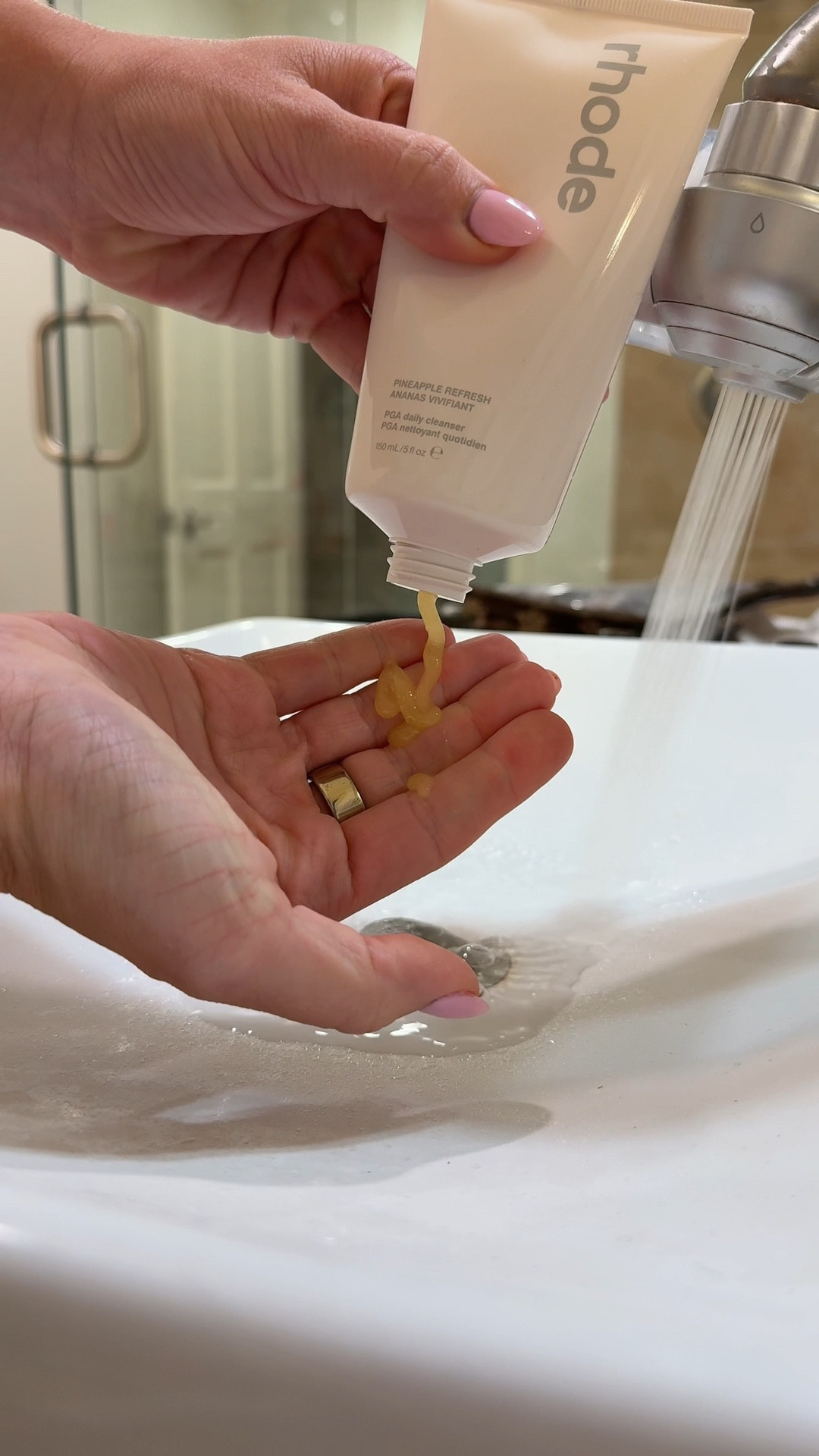 romanticizing my evening routine has been one of the best things to ever happen to me✨🌹😴

—— comment COZY below and I’ll dm you all the links from my pajamas to my bedding!

#eveningroutine #nighttimeroutine #eveningvlog #nighttimeskincare #cozyevening #sleepytime #romanticizeyourlife 

#LTKPetite #LTKBeauty #LTKHome