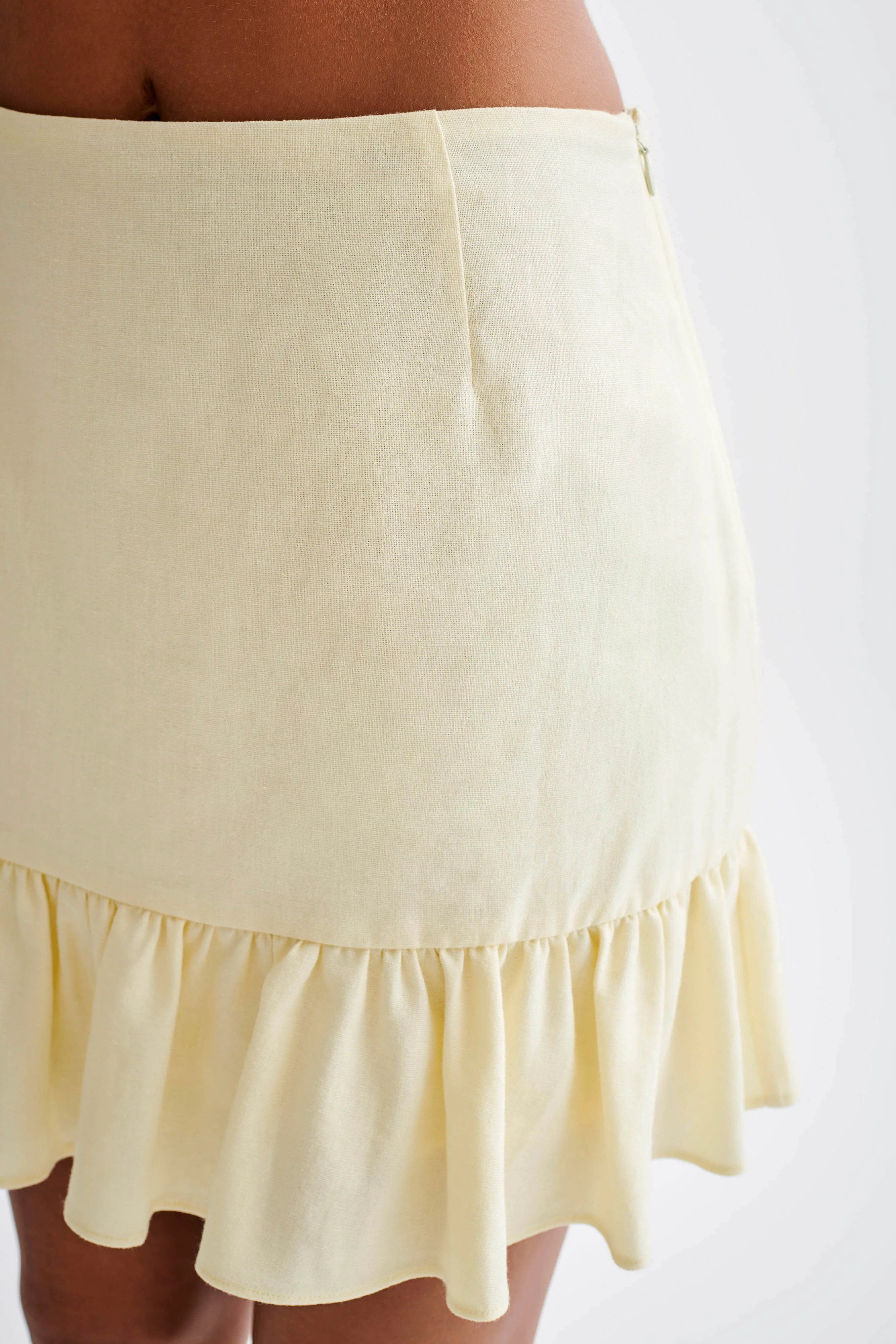 Delfina Linen Mini Skirt With Ruffle - Lemon Sherbet | MESHKI US