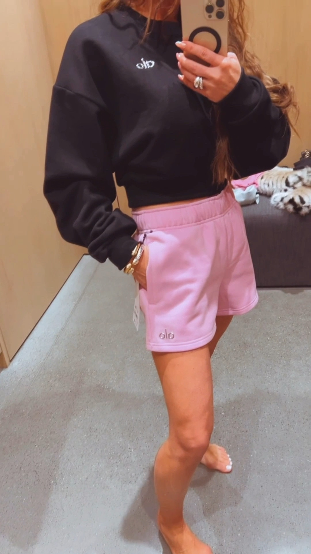 Limited edition “Candy heart pink” new releases from Alo

#LTKActive #LTKgrwm #LTKValentine