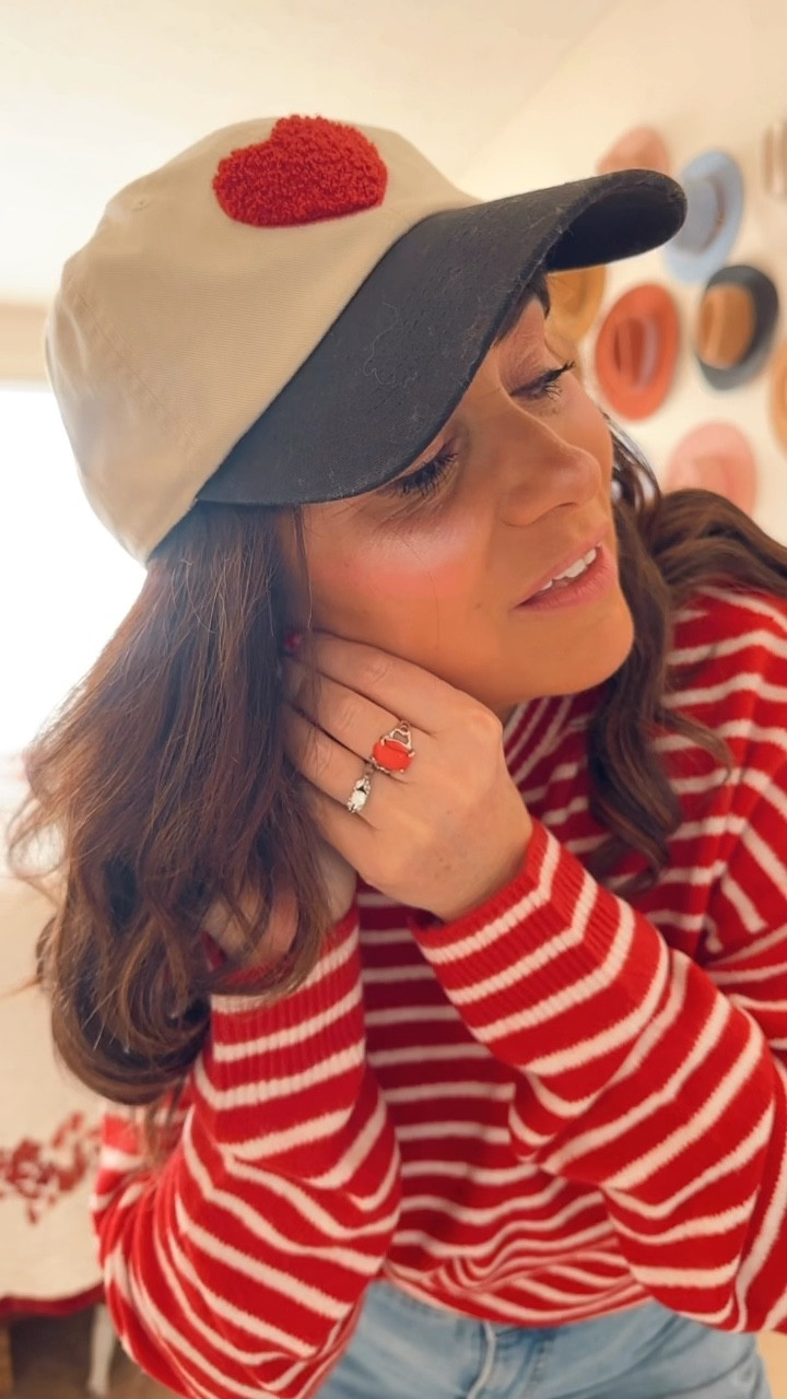 Valentines outfit ❤️
Wearing a small in the sweater and the jacket!

Valentines sweater// wide leg jeans// pearl jeans // heart baseball cap// red and white tennis shoes


#LTKValentine #LTKootd #LTKOver40