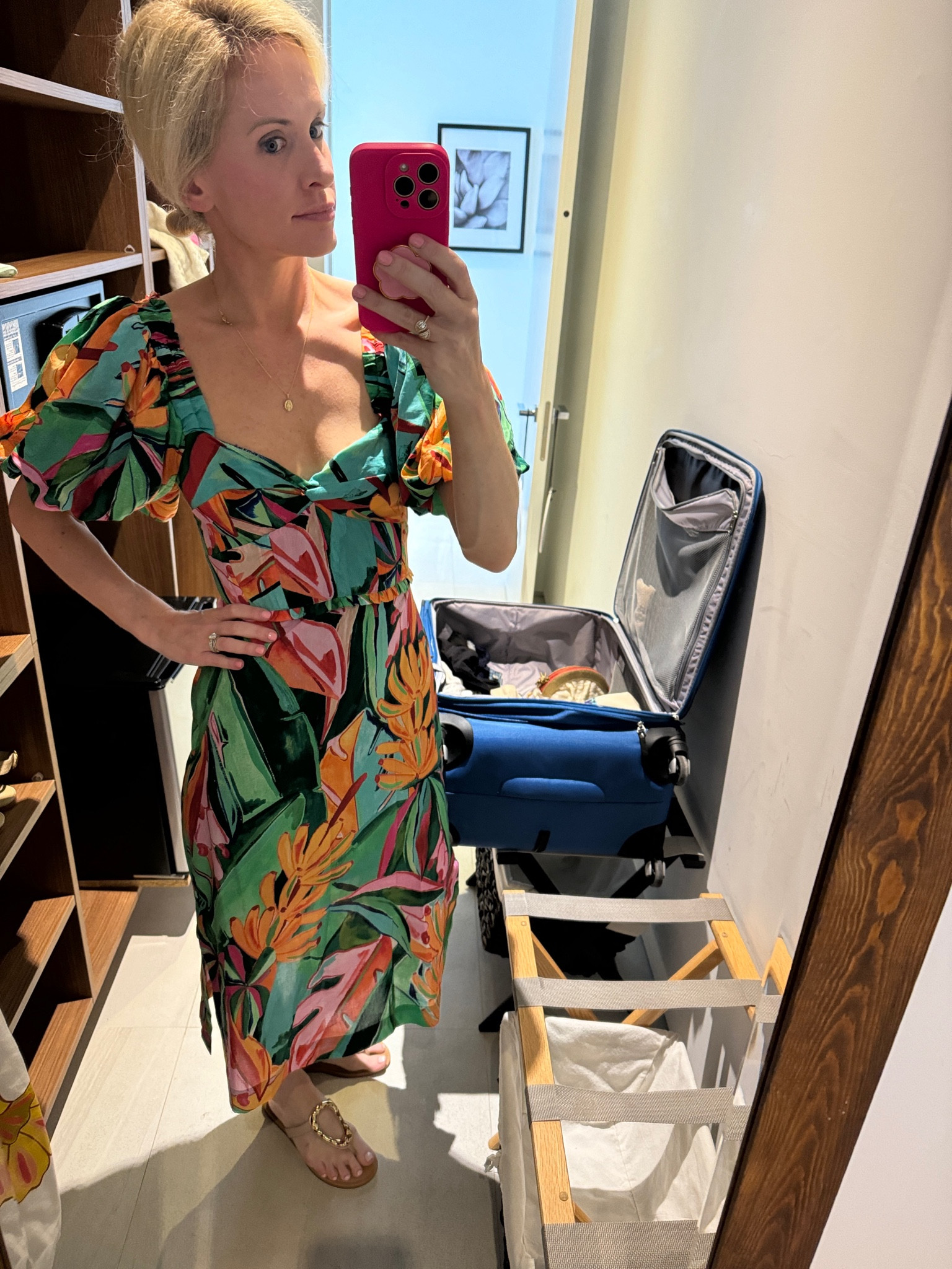 Puff sleeve Farm Rio dress on sale!

#LTKTravel #LTKSaleAlert #LTKStyleTip