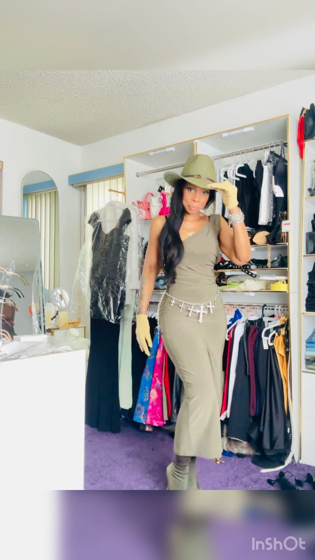 Building a look from my closet! “This look feels elegant, edgy, and fashion-forward while still keeping that soft feminine energy I love so much! 

Dress: @Aritzia 
Gloves, Hat: @amazonfindsandfashion 
Boots: @amazonfindsandfashion

#LTKootd #LTKgrwm