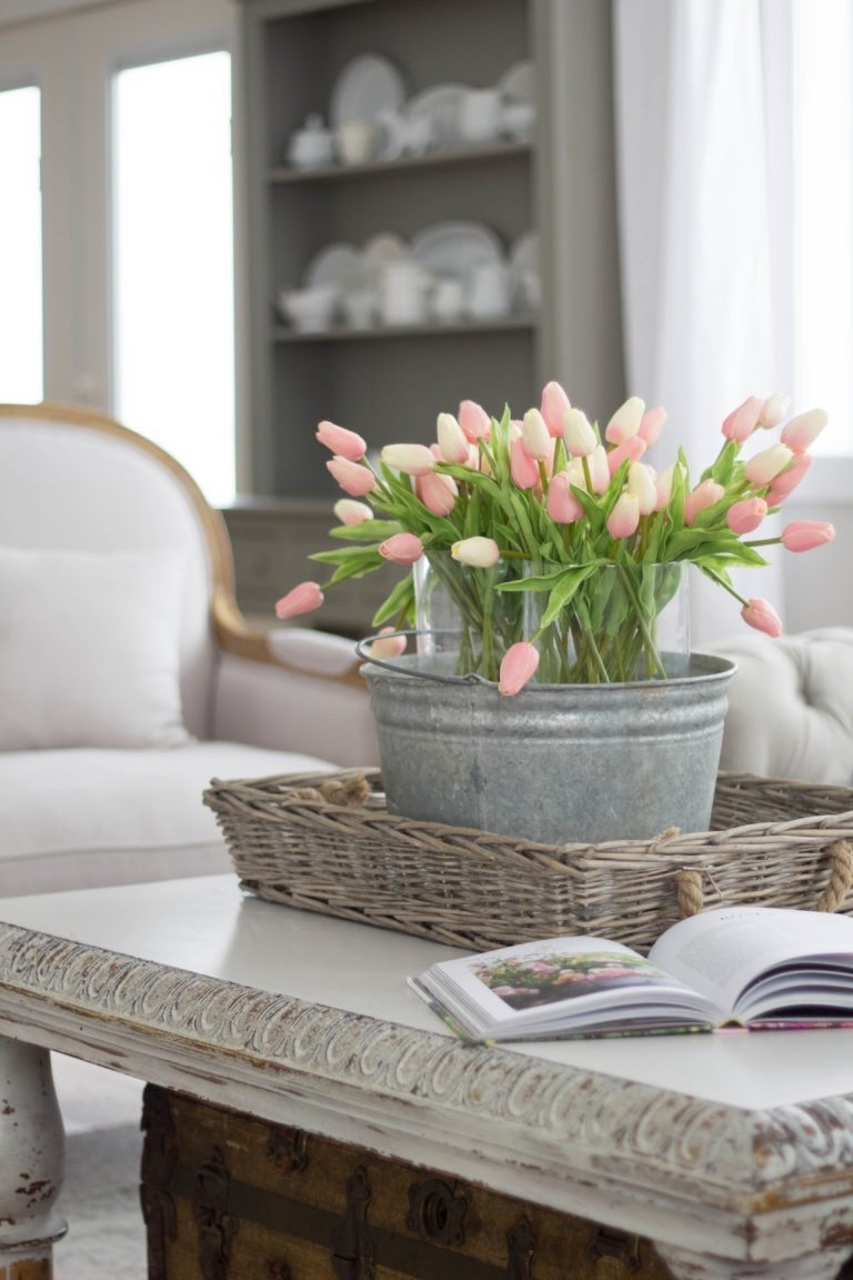I always love using these realistic tulips to give the house a Valentine/early spring reset. This is a combo of pink and light pink. 

#LTKmomlife #LTKdayinmylife #LTKHome