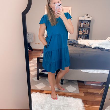 If you’re a teacher and you don’t own this $11 Walmart dress with pockets in at least two colors, what are you even doing with your life? I grabbed a Medium and it fits perfectly! 

#LTKsalealert #LTKBacktoSchool #LTKFind