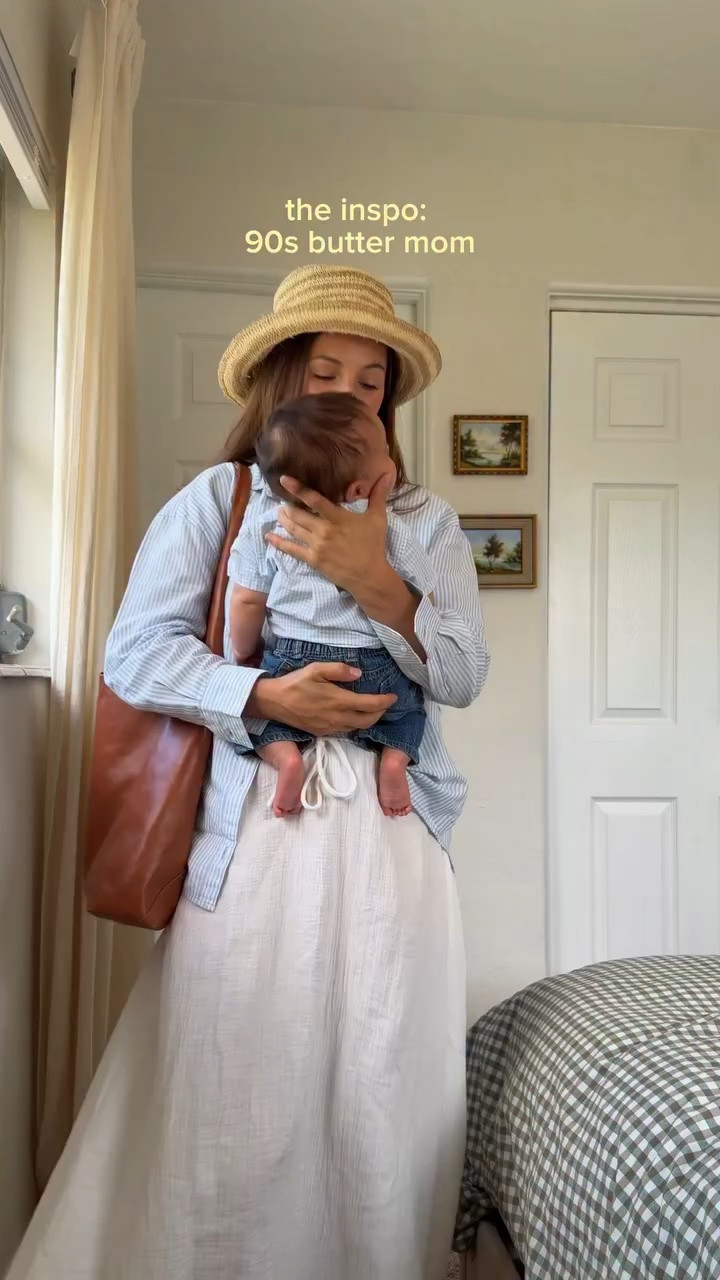 to be honest I’m not really sure what a 90s butter mom is but I’m here for it !

top: @oldnavy 
skirt: @indigoluna.store 
shoes + bag: @balielf 
hat: @revolve 

#motherhood #momootd #whatimwearing #momoutfit #buttermom

#LTKmomlife #LTKgrwm #LTKootd