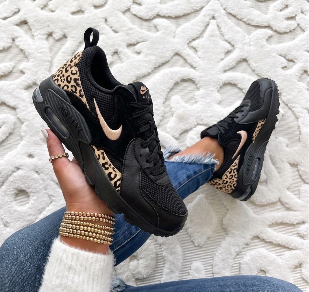 Women’s Nike air max excee leopard sneakers rare restock runs true to size 