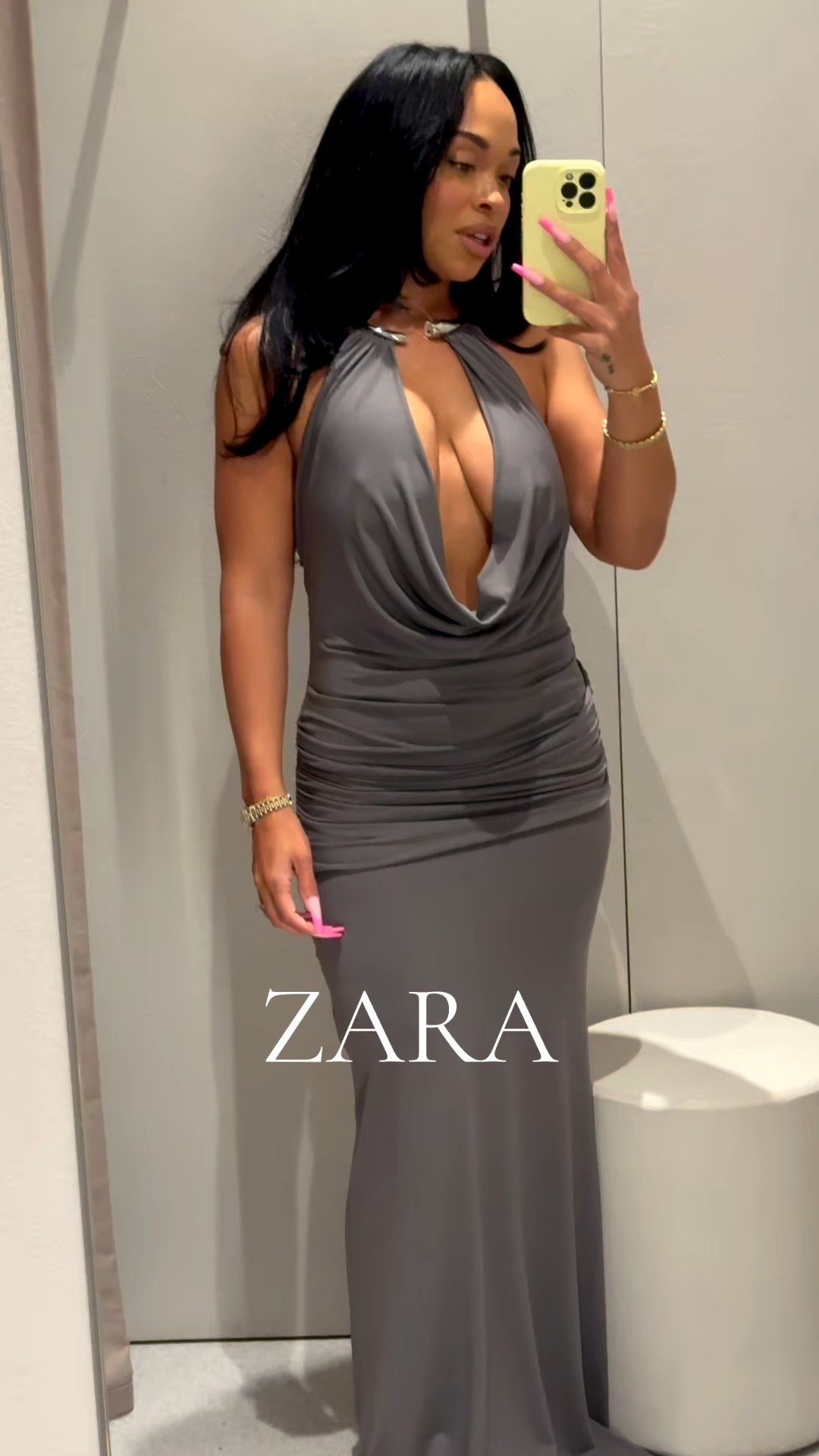 Zara has some heat right now 🩶