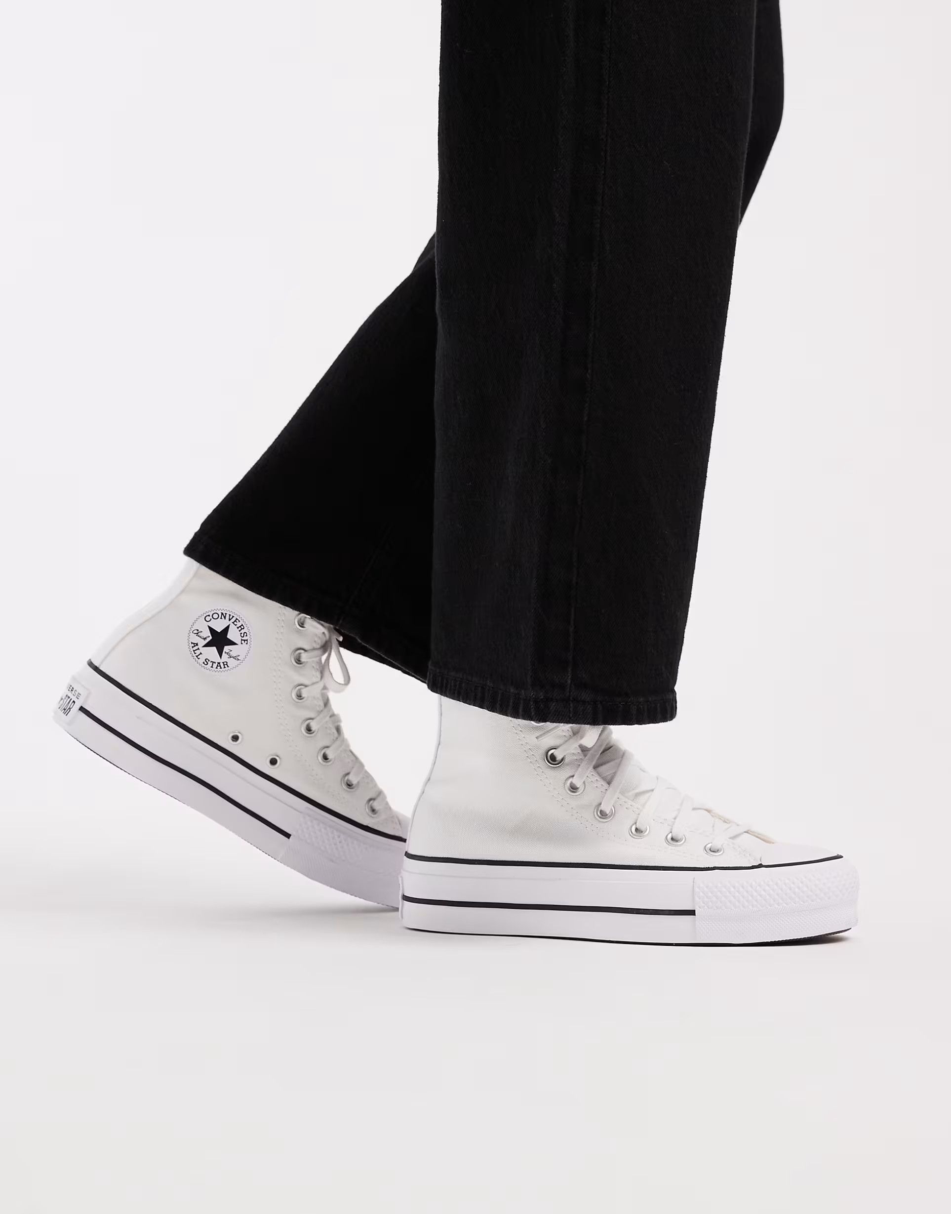 Converse Chuck Taylor Lift Hi platform sneakers in white - WHITE | ASOS | ASOS (Global)