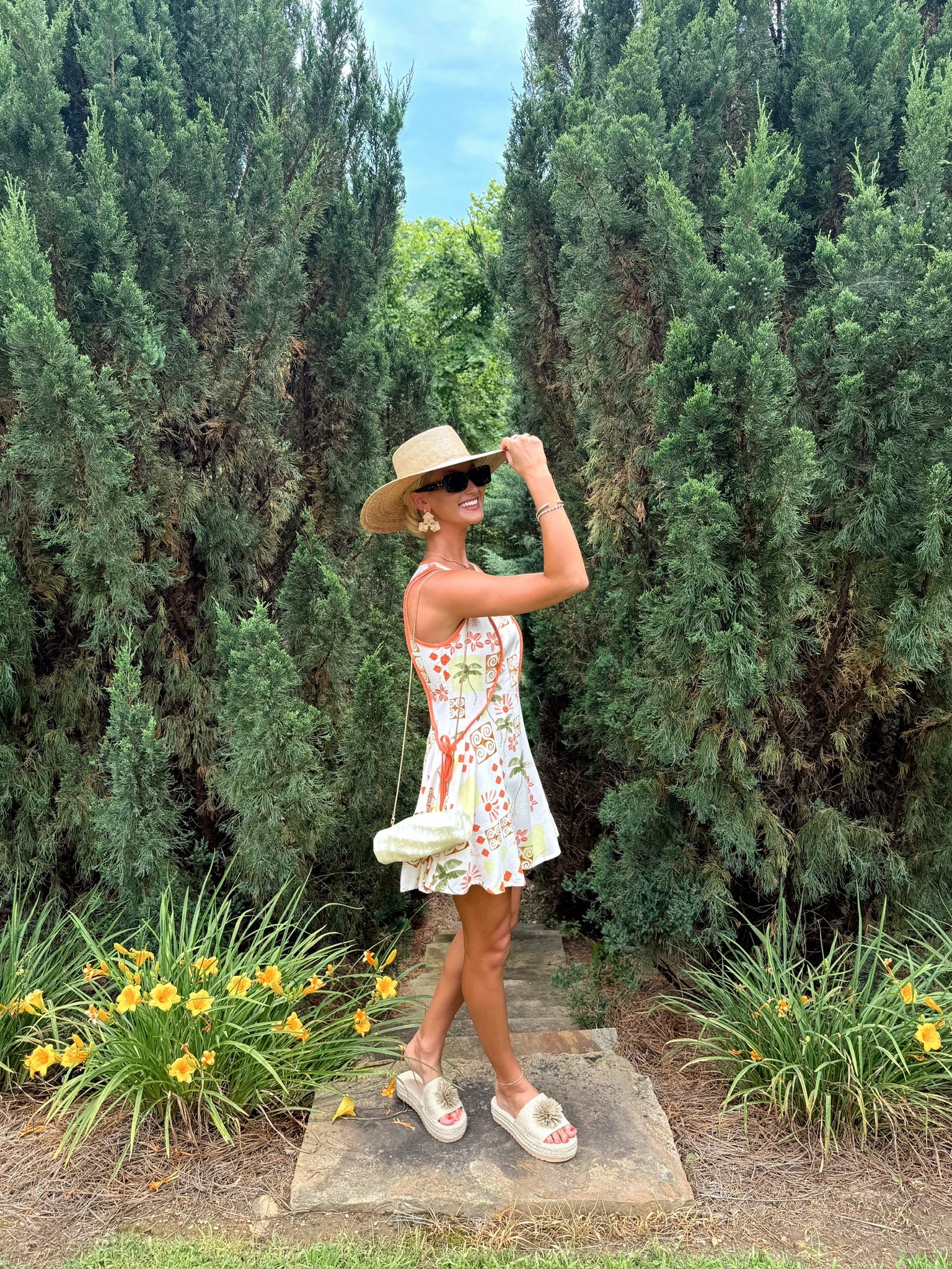 Neutrals but make it fun … 🤎 The dress is the cutest with a side tie details to make it so fun! 

#LTKTravel #LTKStyleTip #LTKSummerEdit