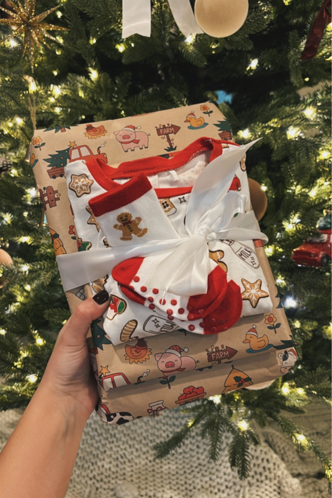 Christmas tradition for my toddler🎄🎅🏻📚 

#christmas #toddlerchristmastradition #christmastradition #toddlerfinds #toddlerpajamas #christmaspjs #amazonfinds #amazonkids #wrapping #farmanimals #wrappingpaper #toddlerwrappingpaper #giftideasfortoddlers #giftsfortoddlers #toddlerbooks #christmasbooks #ltkfamily 

#LTKGiftGuide #LTKHoliday 

#LTKKids