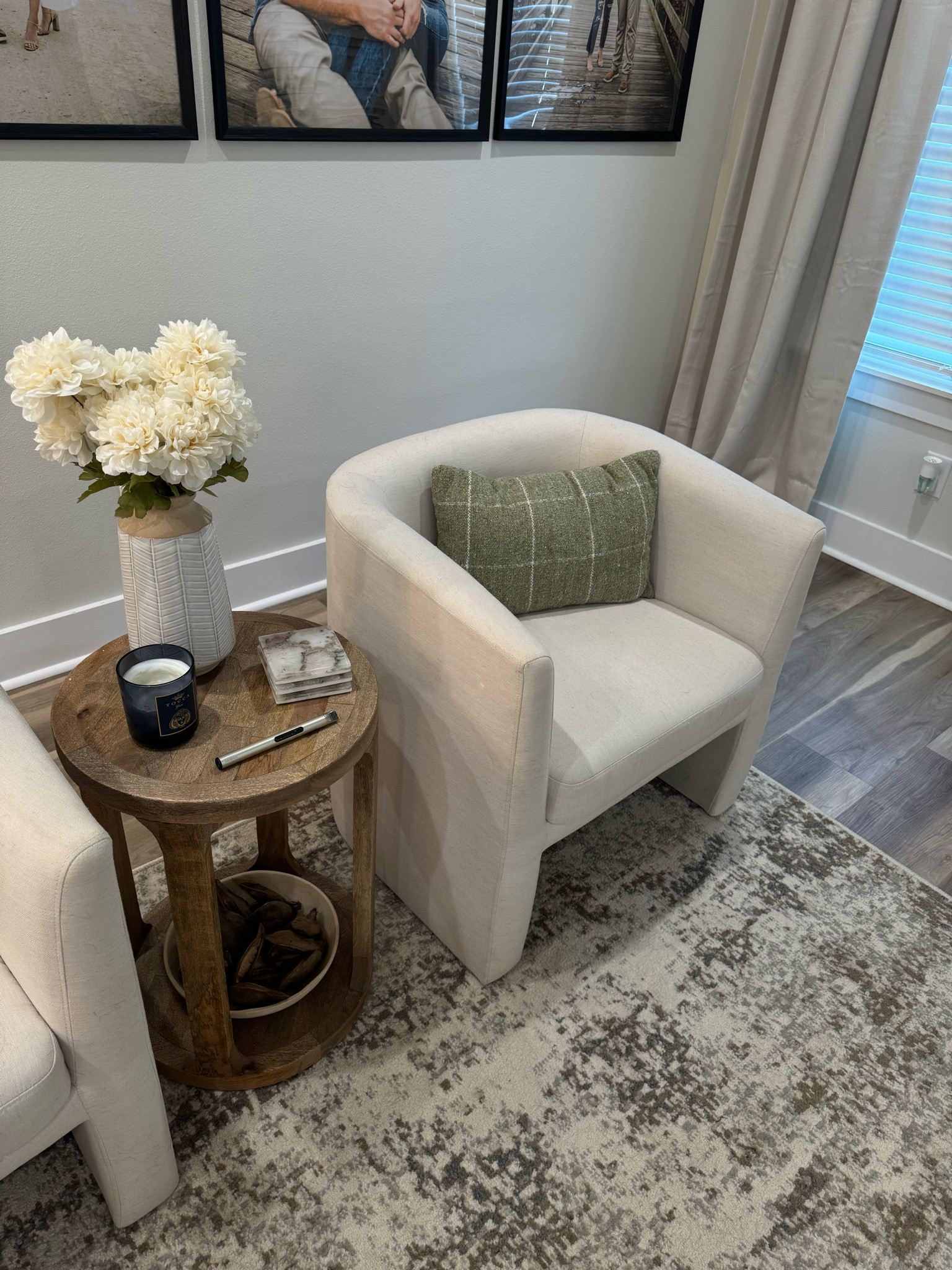 Linking my living room accent chairs again ✨

#LTKU #LTKfindsunder100 #LTKhome