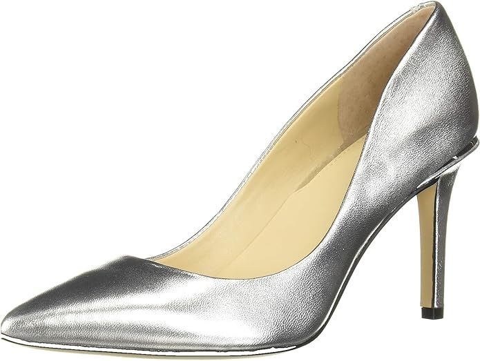 GUESS Women's Barett Pump | Amazon (US)