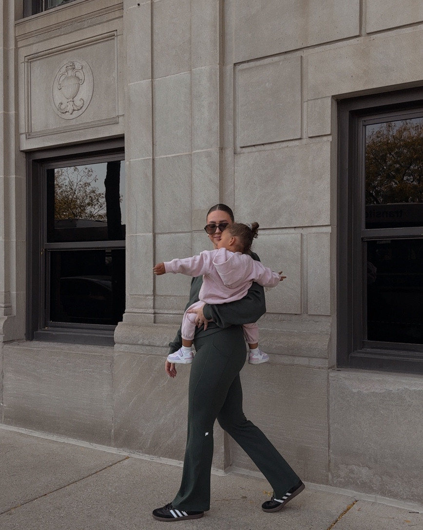 mommy + mini ootd 

#LTKKids #LTKStyleTip #LTKMidsize