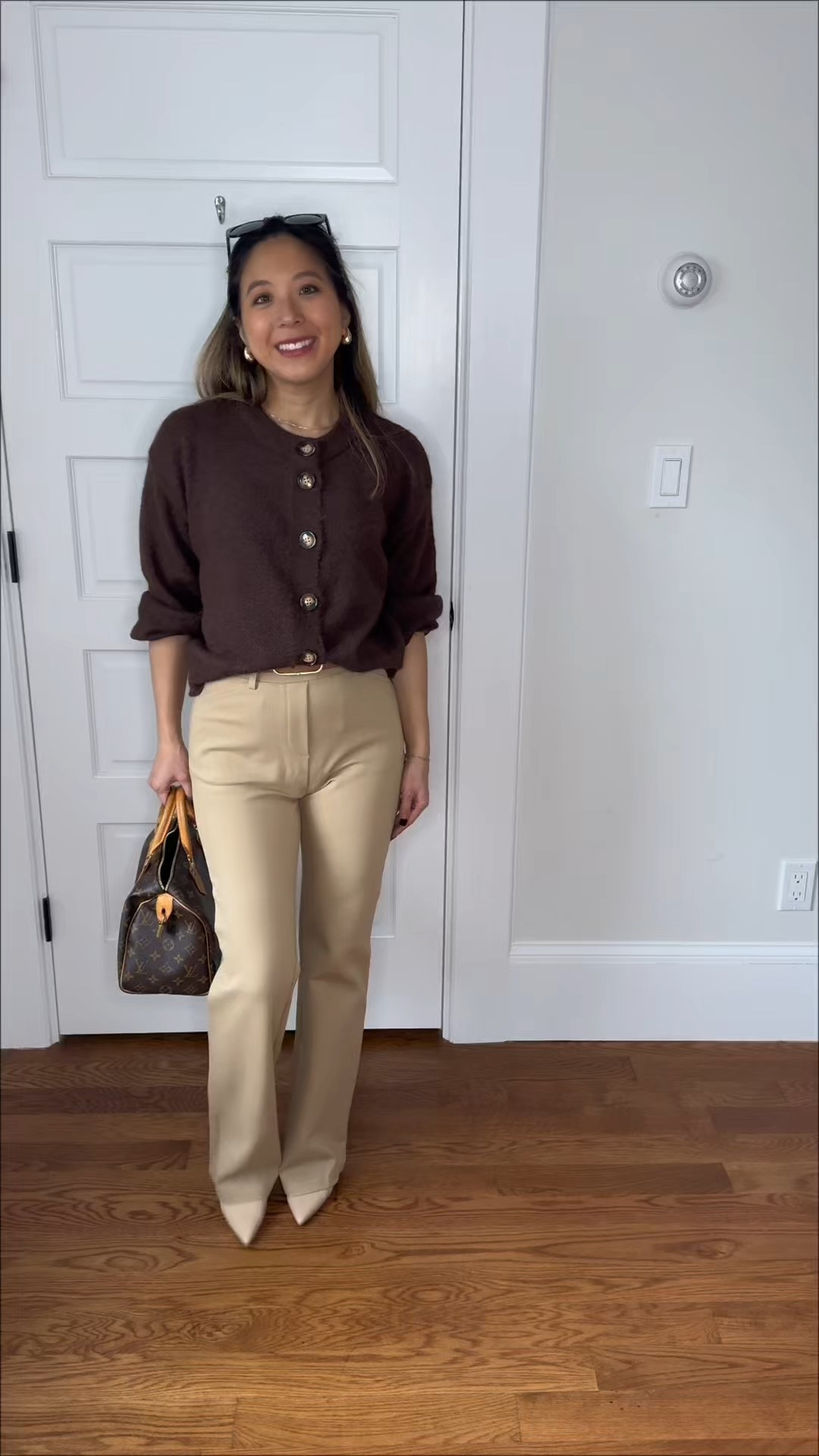 Such flattering bootcut trousers under $40! Makes your legs look so long and booty flattering!

These pants come in many different colors and also different lengths but as a 5’1 girl, I still got the regular inseam to wear with my three inch heels. 👌🏻

Styled these pants two ways! 

#LTKWorkwear #LTKootd #LTKFindsUnder50
