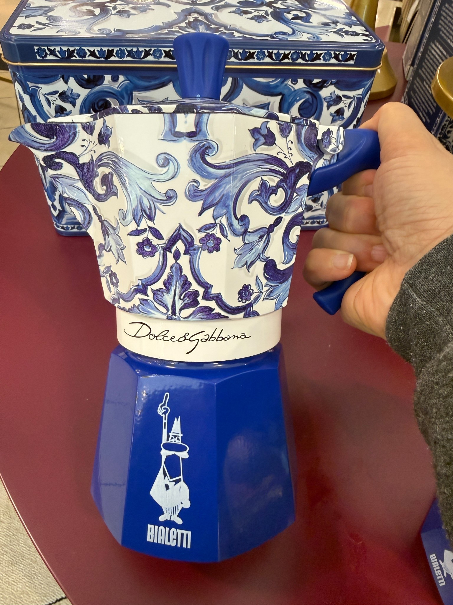 I’m obsessed with this D&G Moka coffee pot. I bought the whole set for my mom last year. It’s gorgeous 🩵💙

#LTKGiftGuide #LTKHoliday #LTKHome