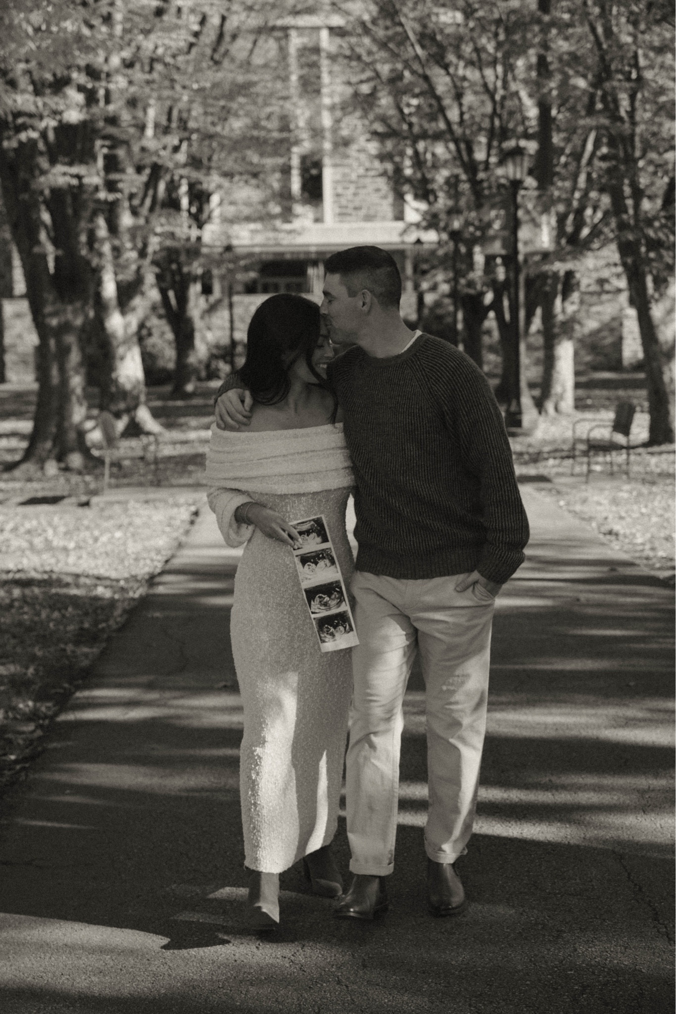 The perfect fall off the shoulder dress. I’m wearing an xs even with a bump. It’s super stretchy! 

#LTKSeasonal #LTKHoliday #LTKBump