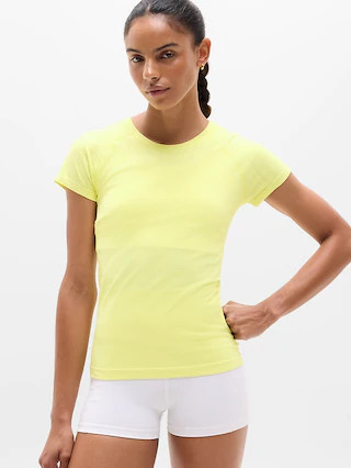 Momentum Flex Tee | Athleta