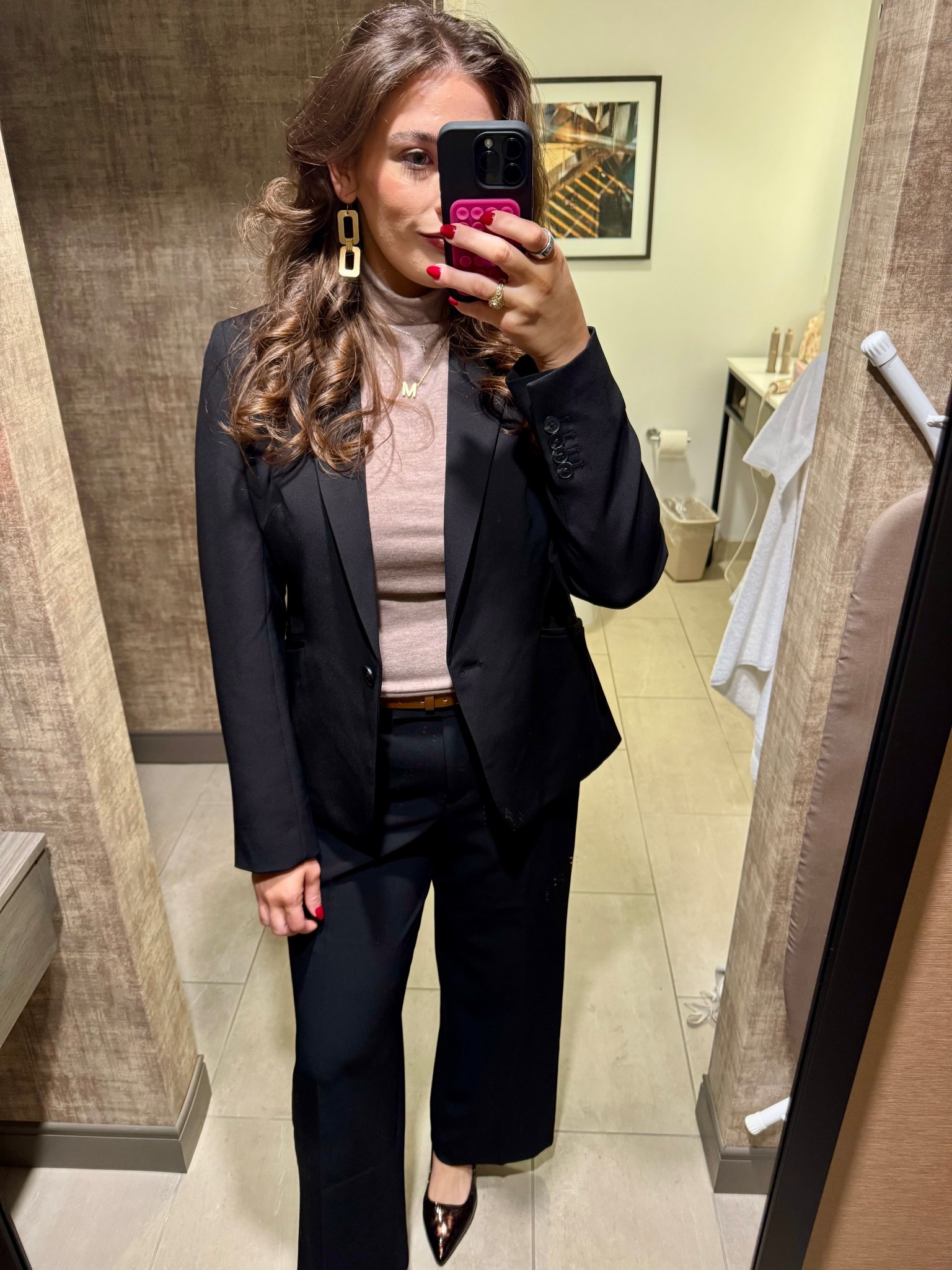 Classic black and taupe. Timeless, tailored, and perfect for any meeting day.👩🏻‍💼 

#LTKfashion #LTKstyle #LTKworkwear #LTKootd #WorkwearStyle #OfficeOutfit #ChicStyle #FallOutfitInspo #NeutralStyle #ClassicStyle #BlazerOutfit #BusinessCasual #ElevatedBasics

#LTKWorkwear #LTKU