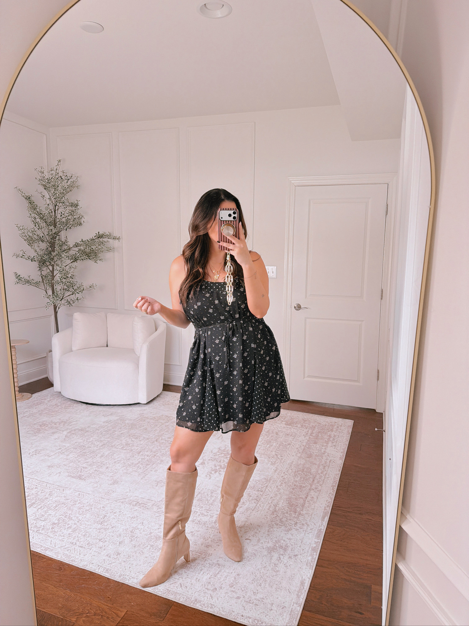 wearing an XL in this dress

#LTKSeasonal #LTKMidsize