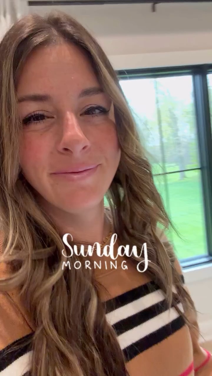 Happy Sunday 🫶🏼 spend the morning with me and the kids! comment SHOP for my outfit links! ☀️

#sundayfunday☀️ #sundaymorning #familytime❤️