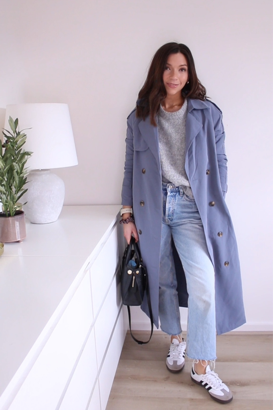 Transitional spring outfits 🌸

Blue trench coat : pretty little thing (wearing a size 6) 
Jumper : old Zara 
Jeans : old Zara 
Trainers : adidas sambas (wearing my usual shoe size - but they are quite narrow!) 

Similar items have been linked below and any exacts are labelled as exact ☺️ any questions - pop over to my IG @corriebromfield

Spring outfit ideas, trench coat, spring fashion, straight jeans, trench coats, brunch outfit 

#LTKfindsunder50 #LTKeurope #LTKSeasonal